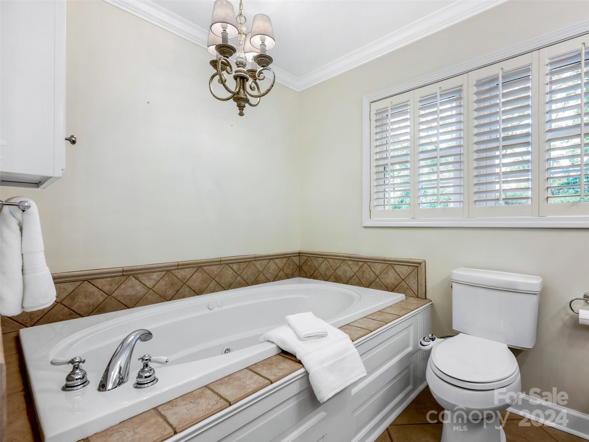 Lansdowne - Residential