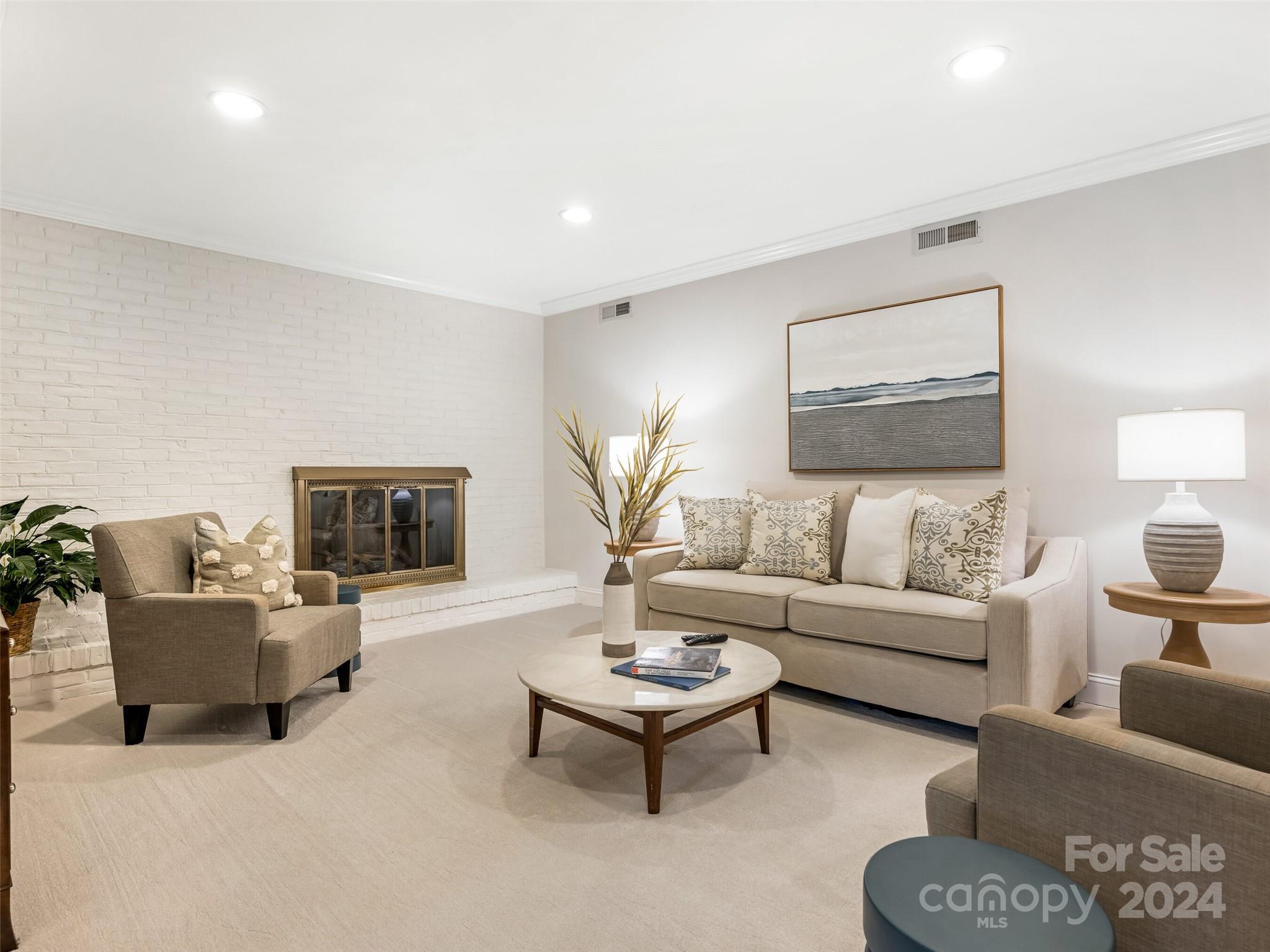 Lansdowne - Residential