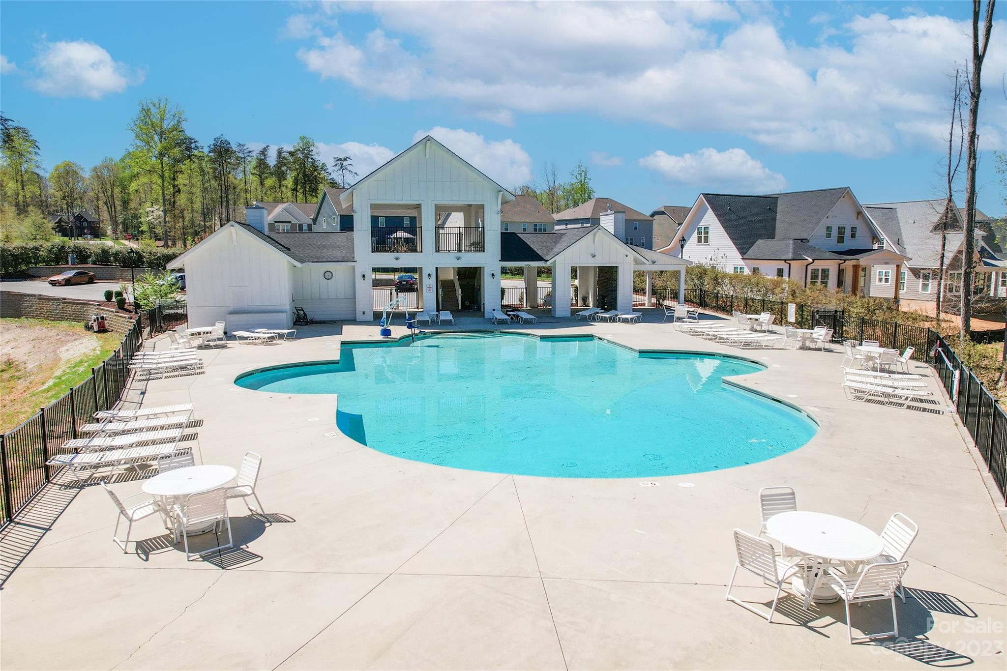 LakeWalk - Residential