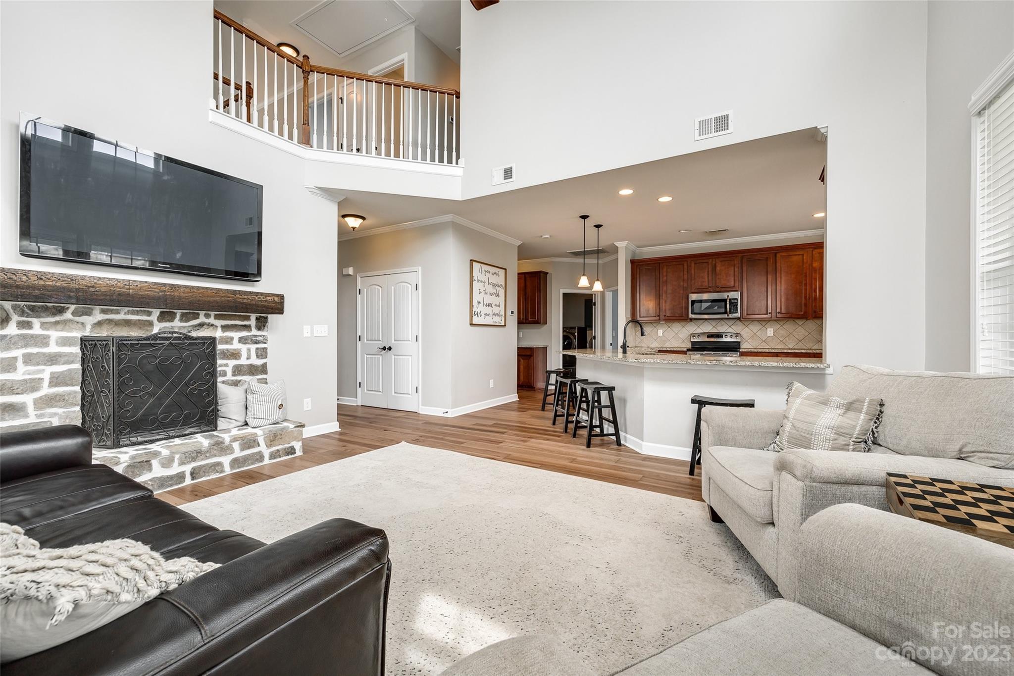 Lake Ridge - Residential