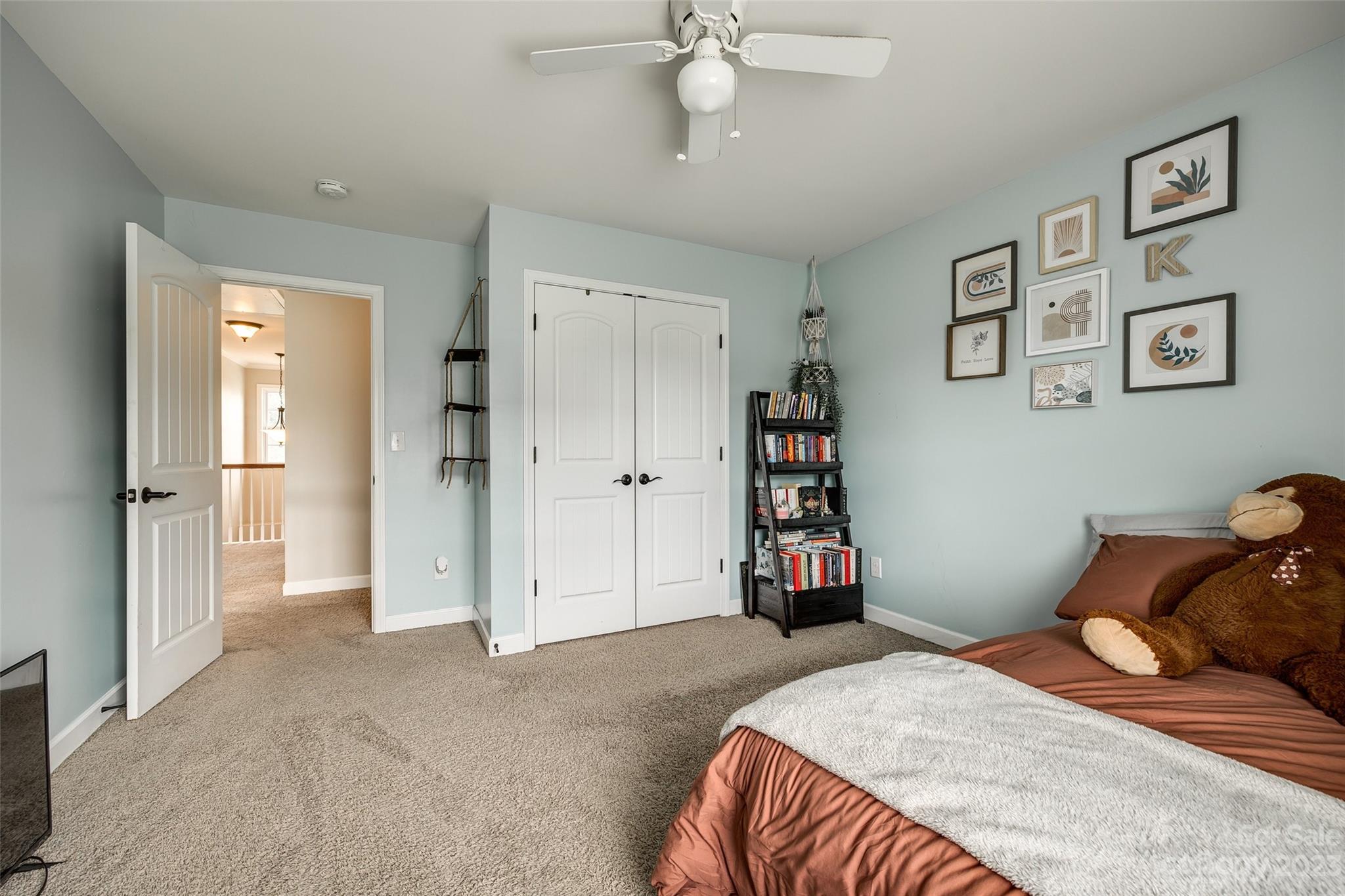 Lake Ridge - Residential