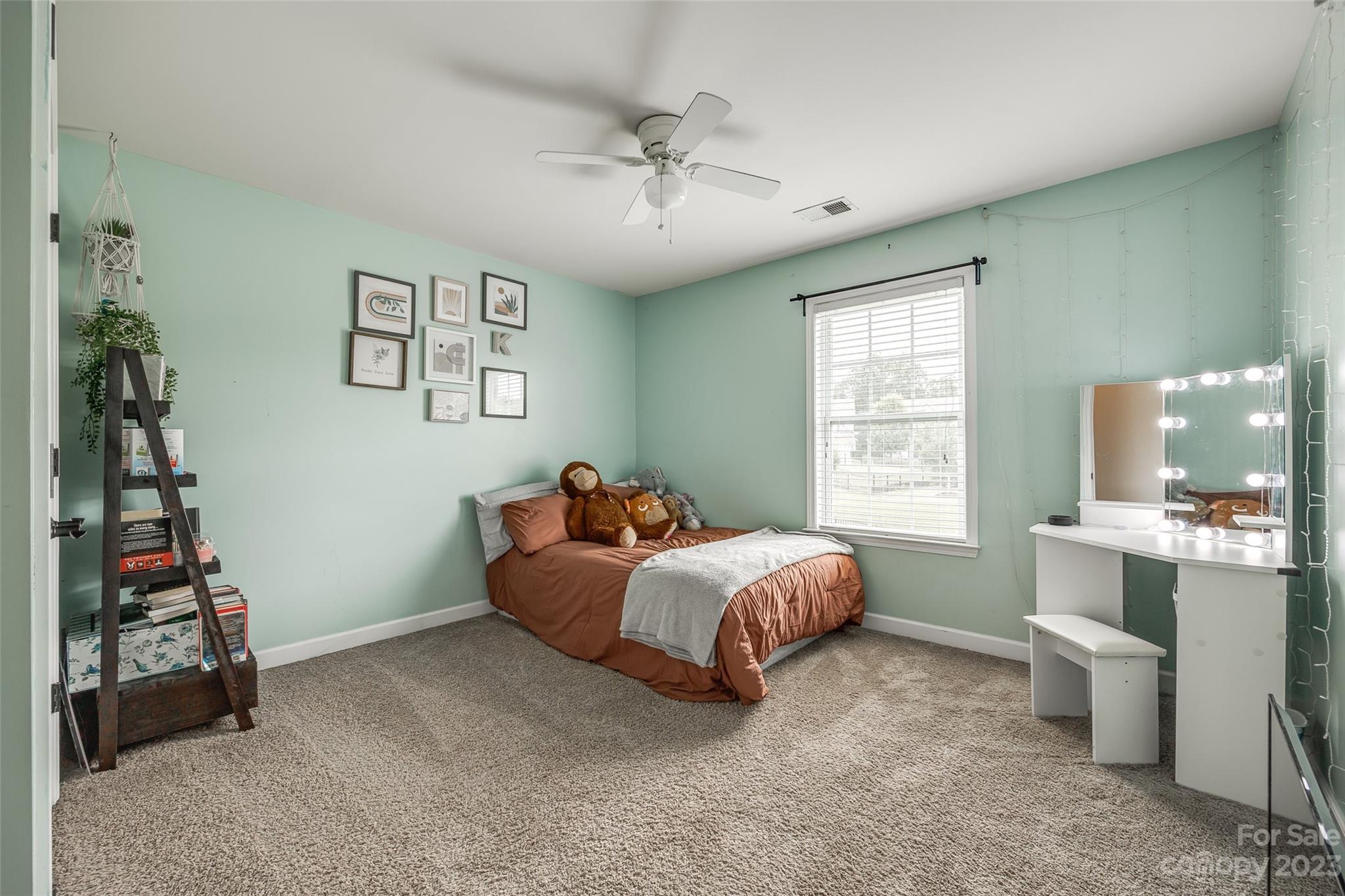 Lake Ridge - Residential