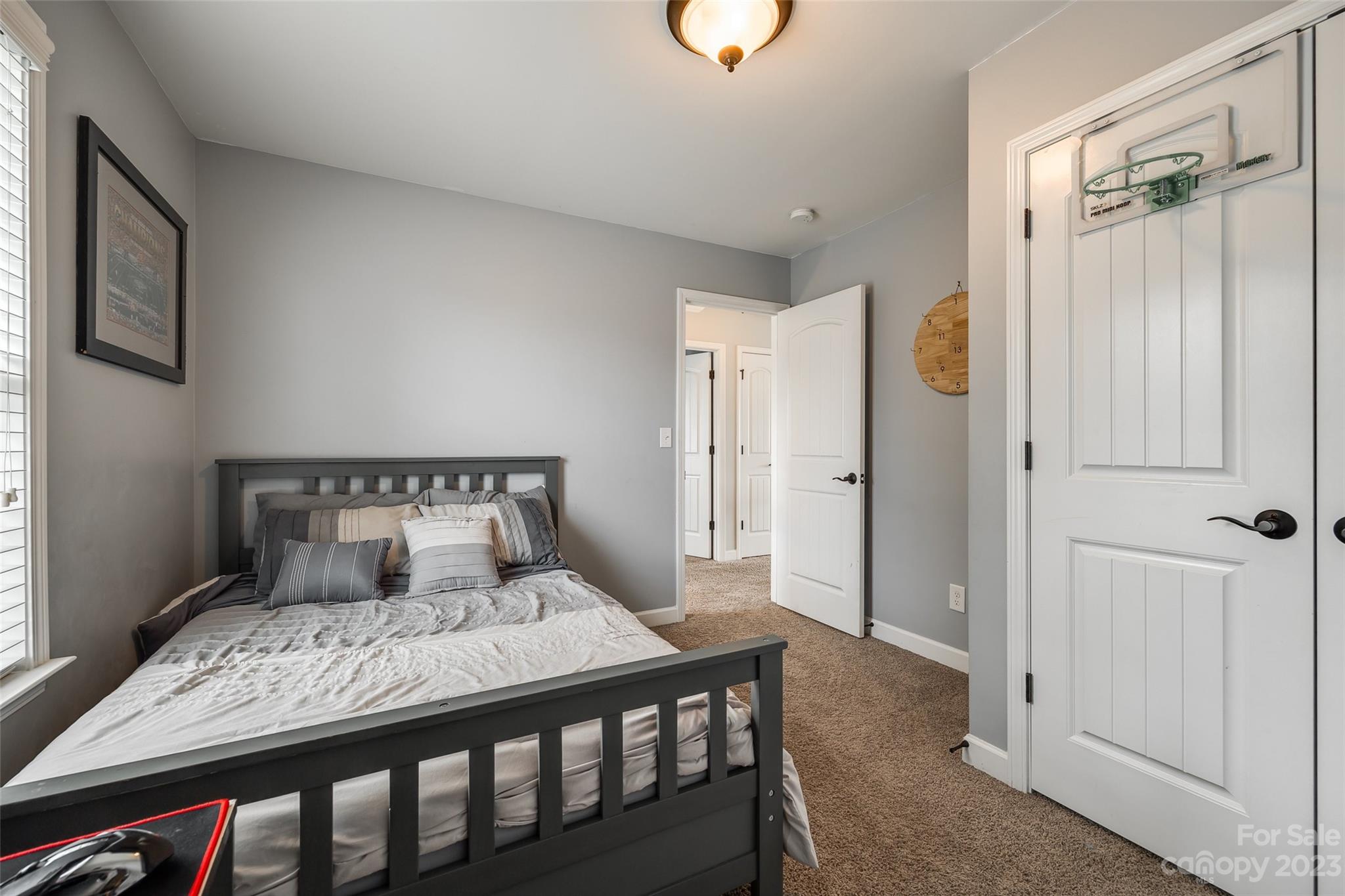 Lake Ridge - Residential