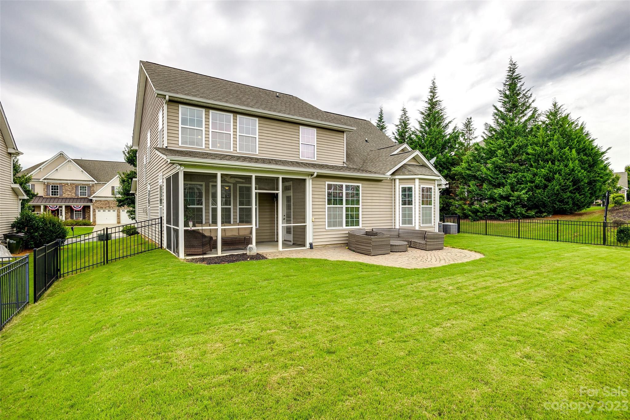 Lake Ridge - Residential