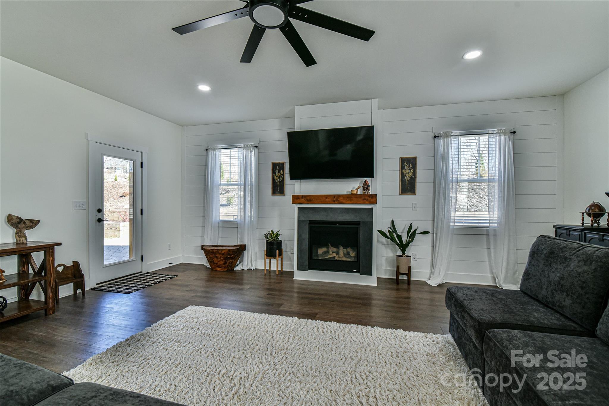 The Authors - Residential