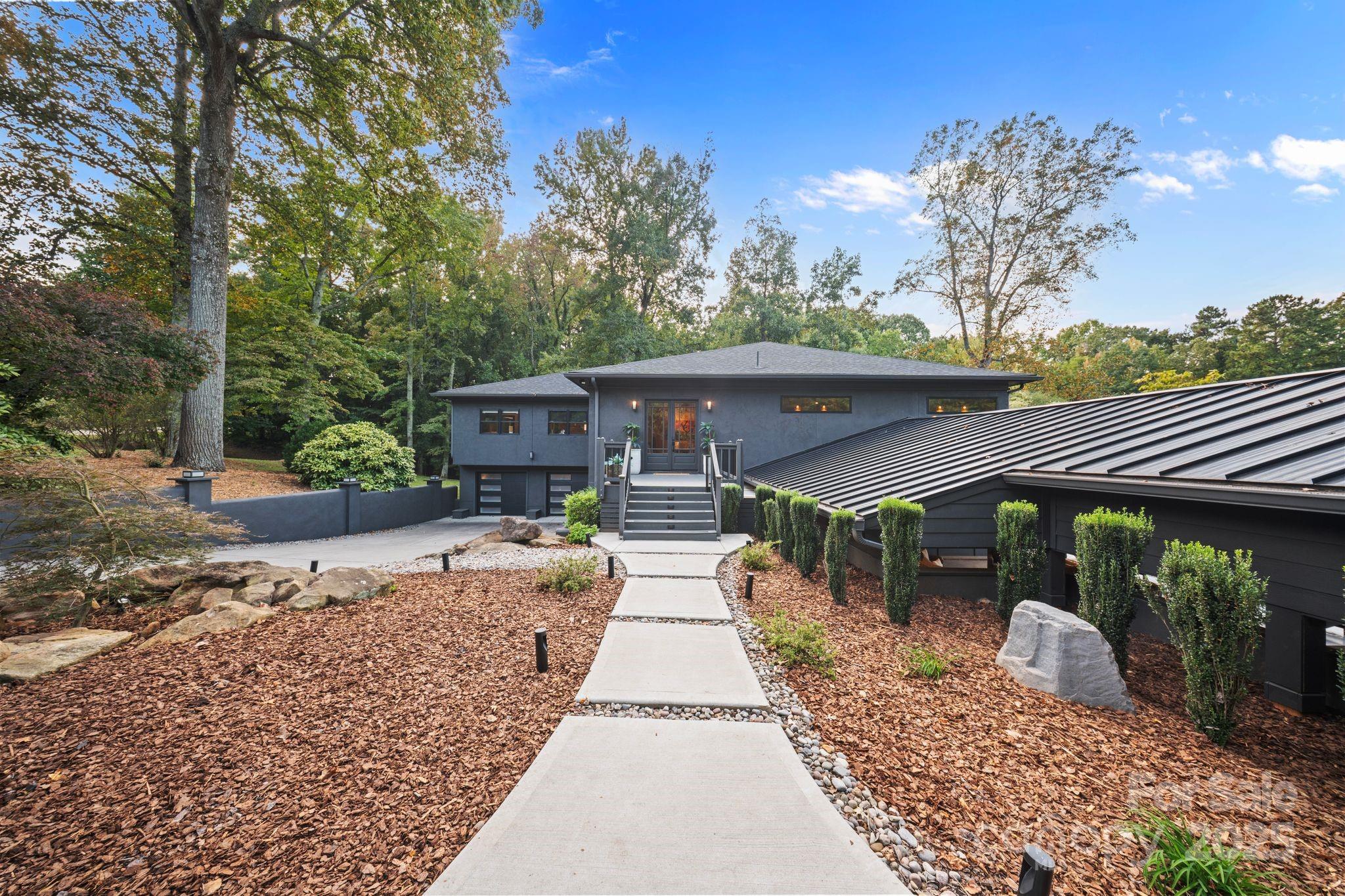 379 Indian Trail