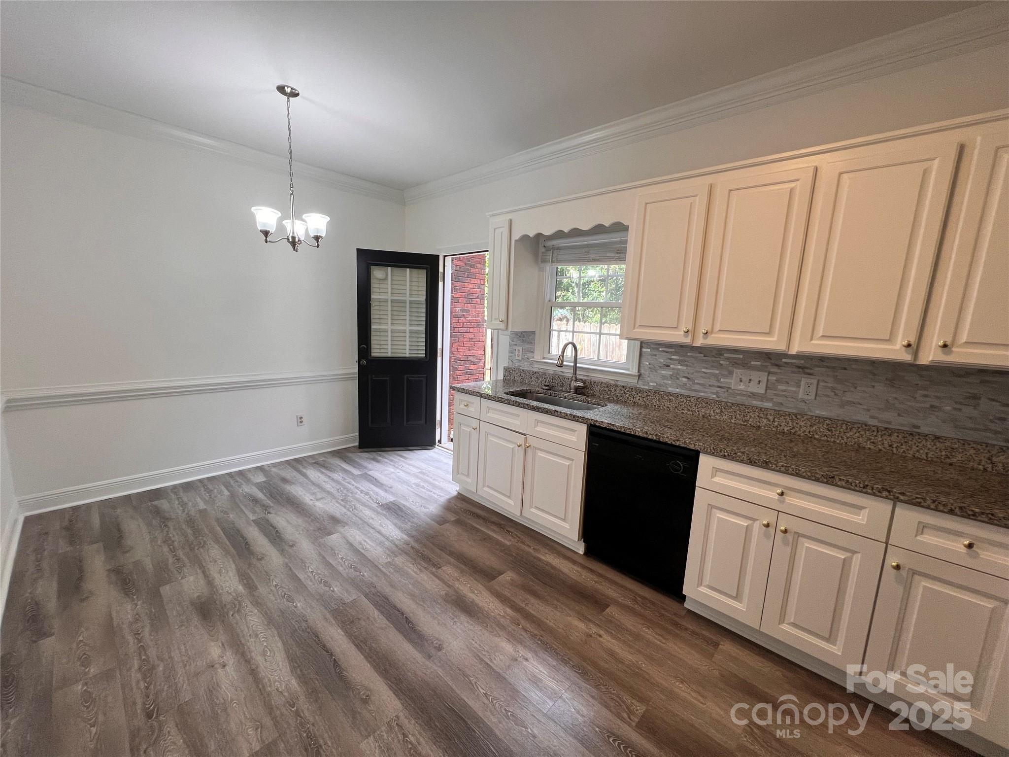 Oakland Villas - Residential