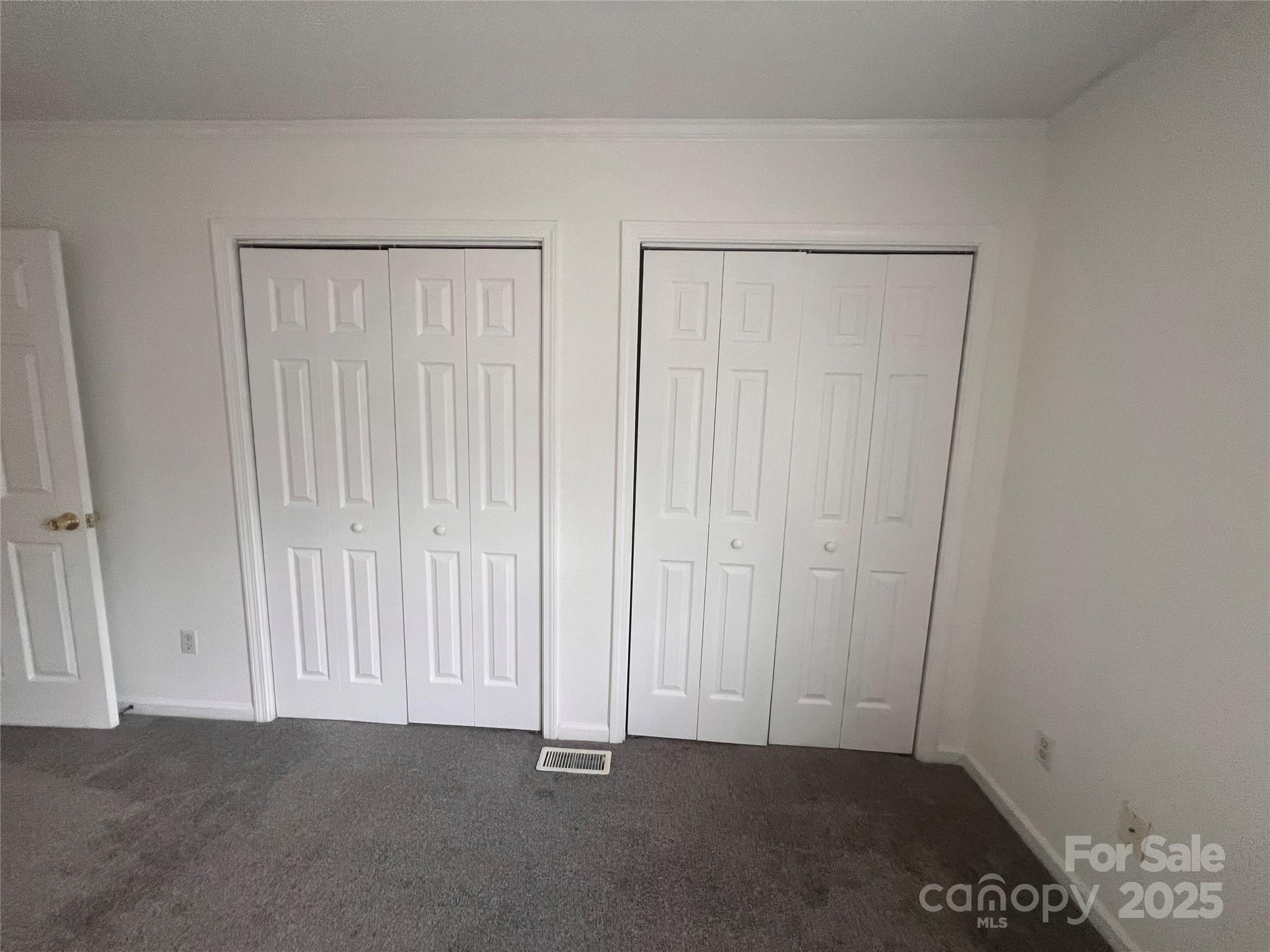 Oakland Villas - Residential