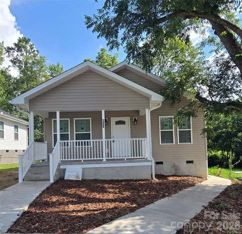 Photo of 209 W Roswell Street, Troy, NC 27371 (MLS # 4412291)