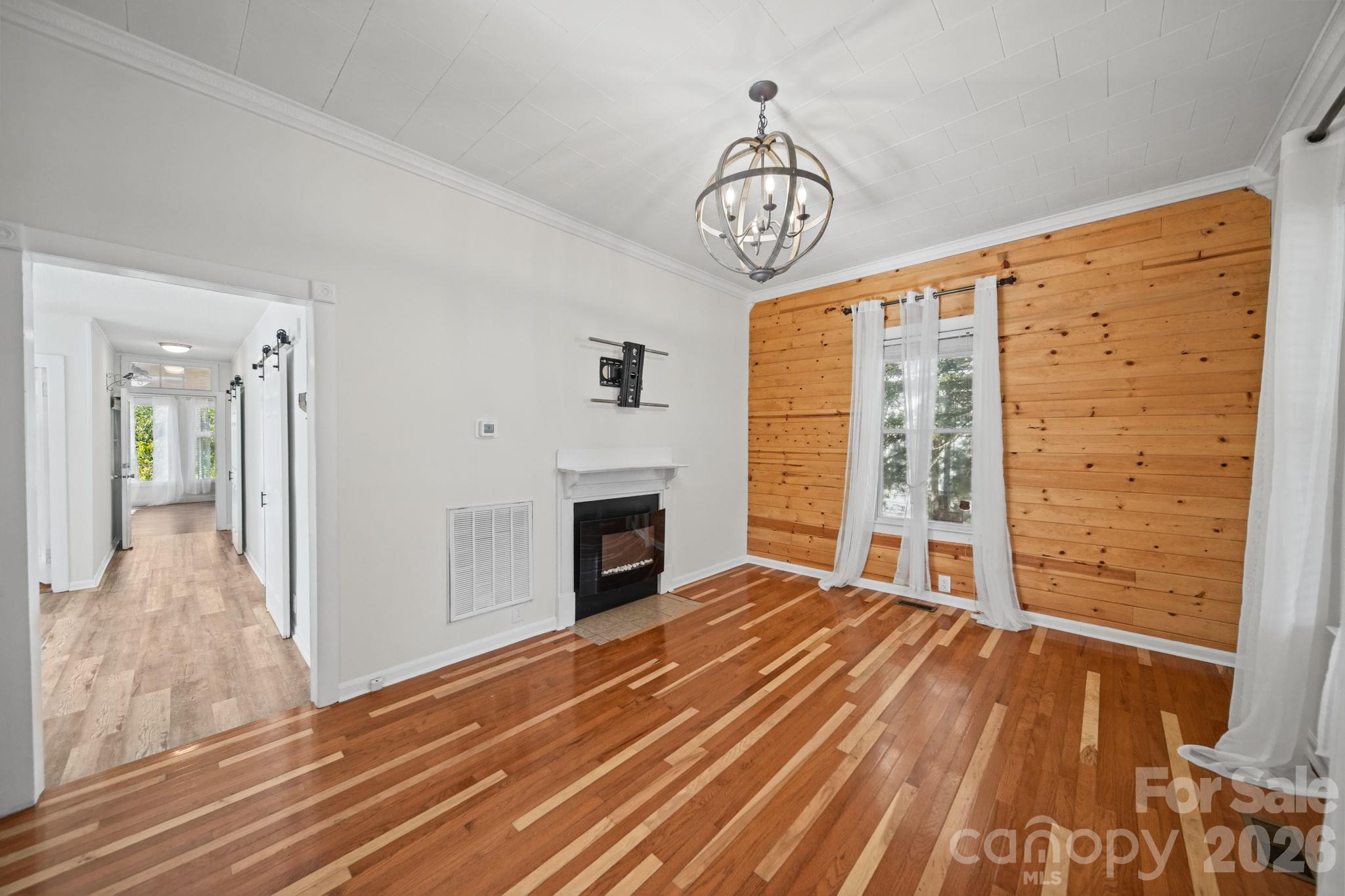275 Rose Avenue