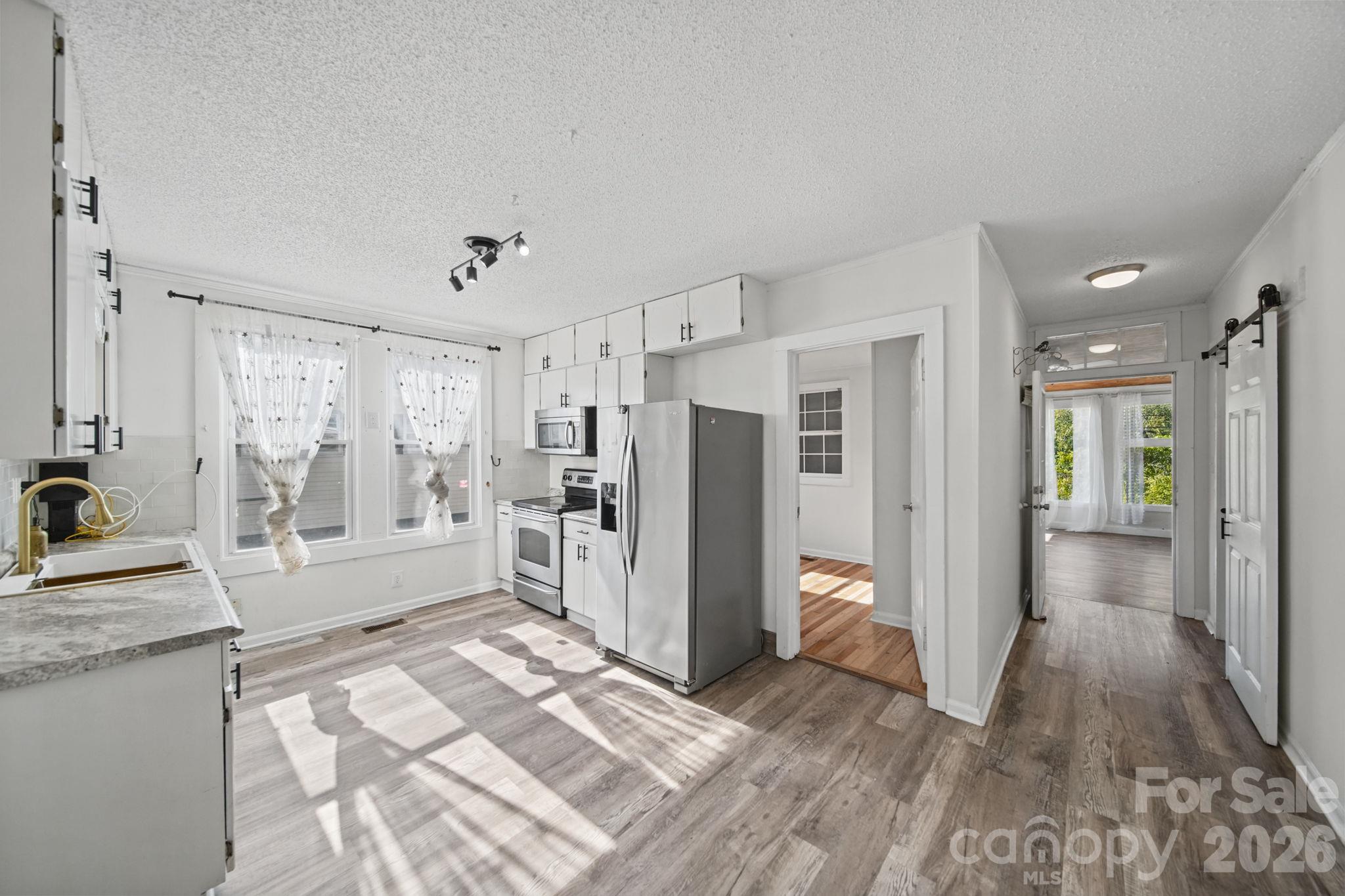 275 Rose Avenue