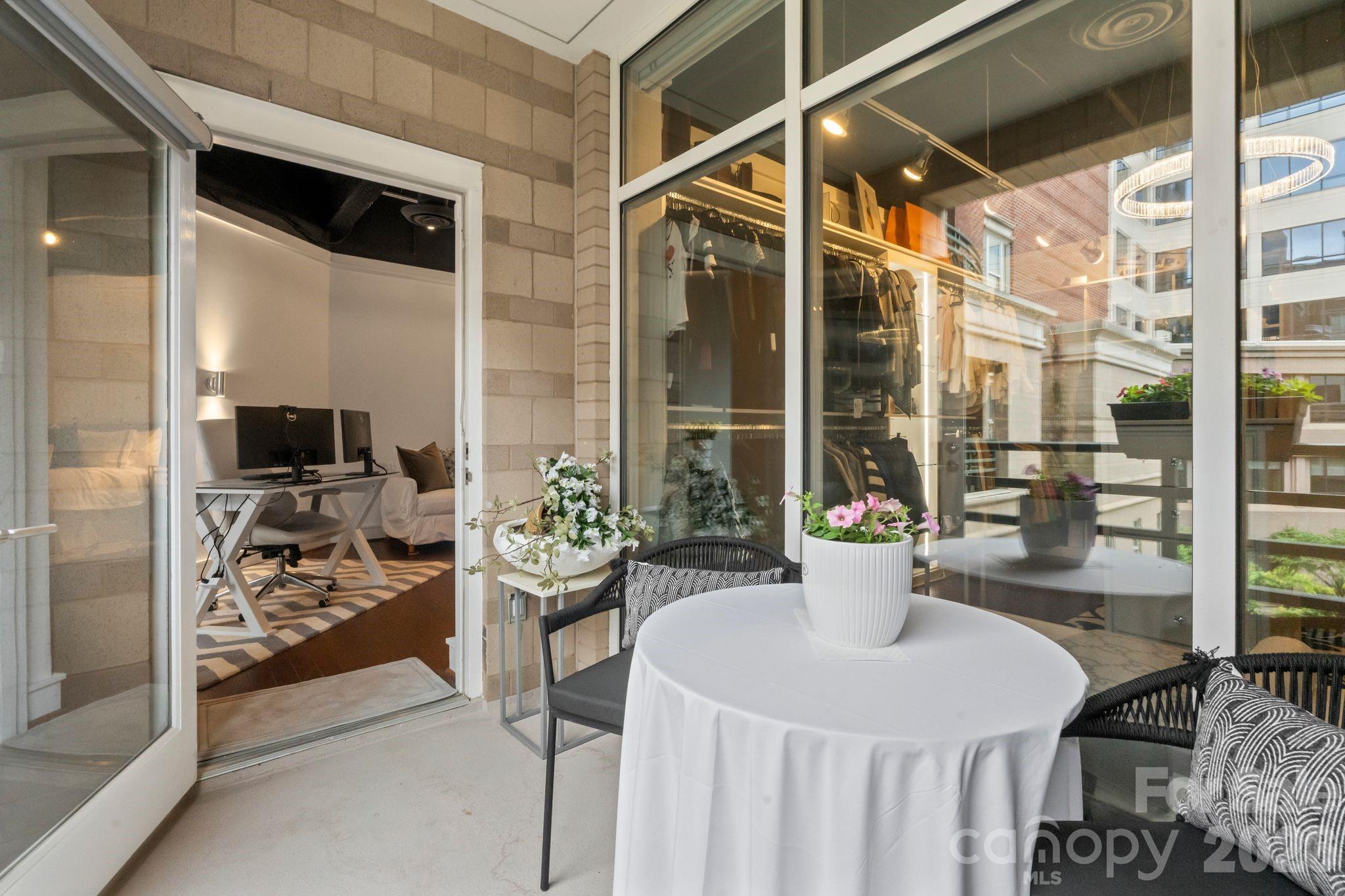 400 North Church - Residential