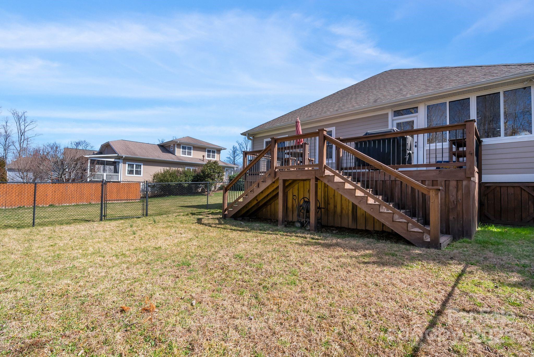 The Cottages of Fox Glen - Residential