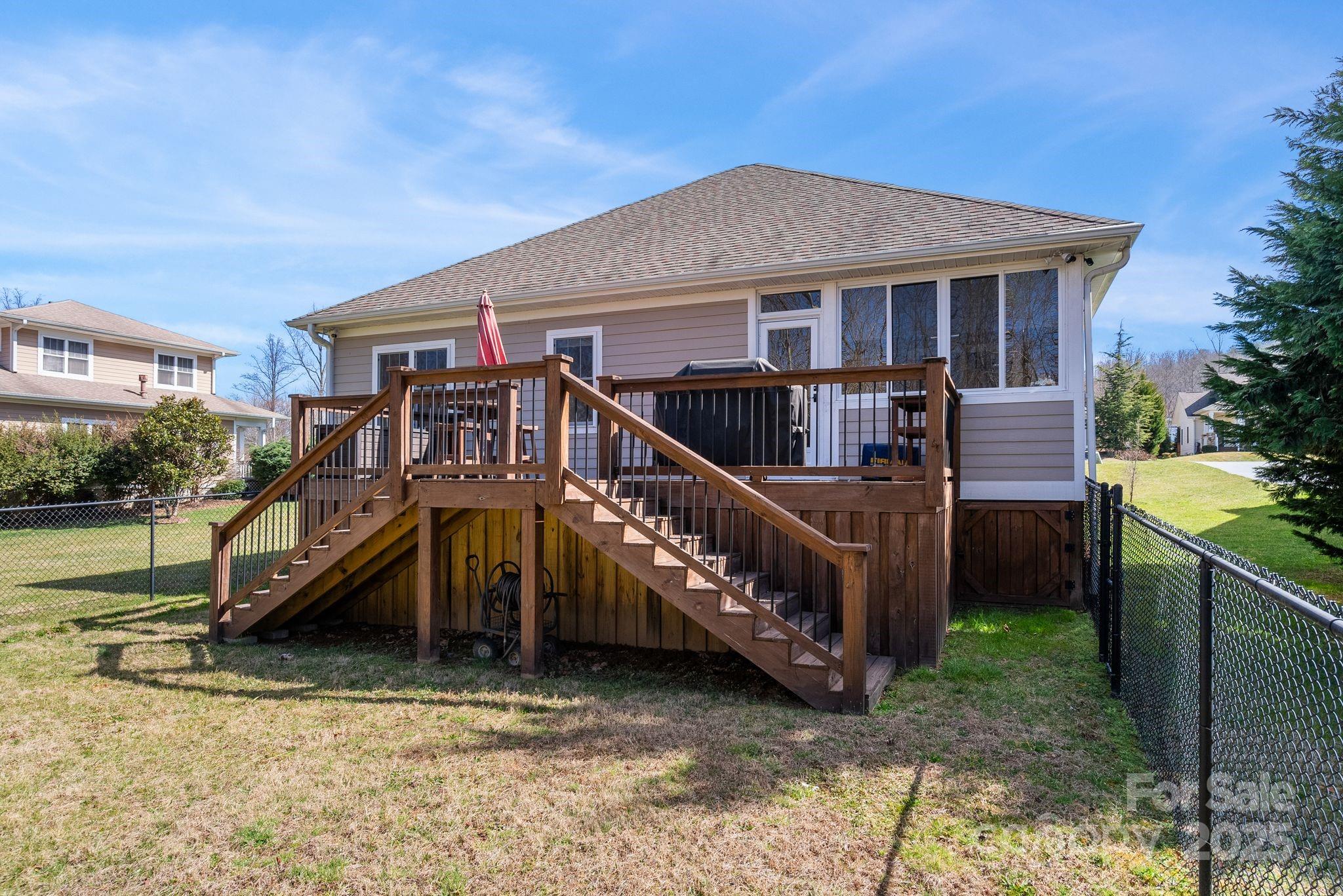 The Cottages of Fox Glen - Residential