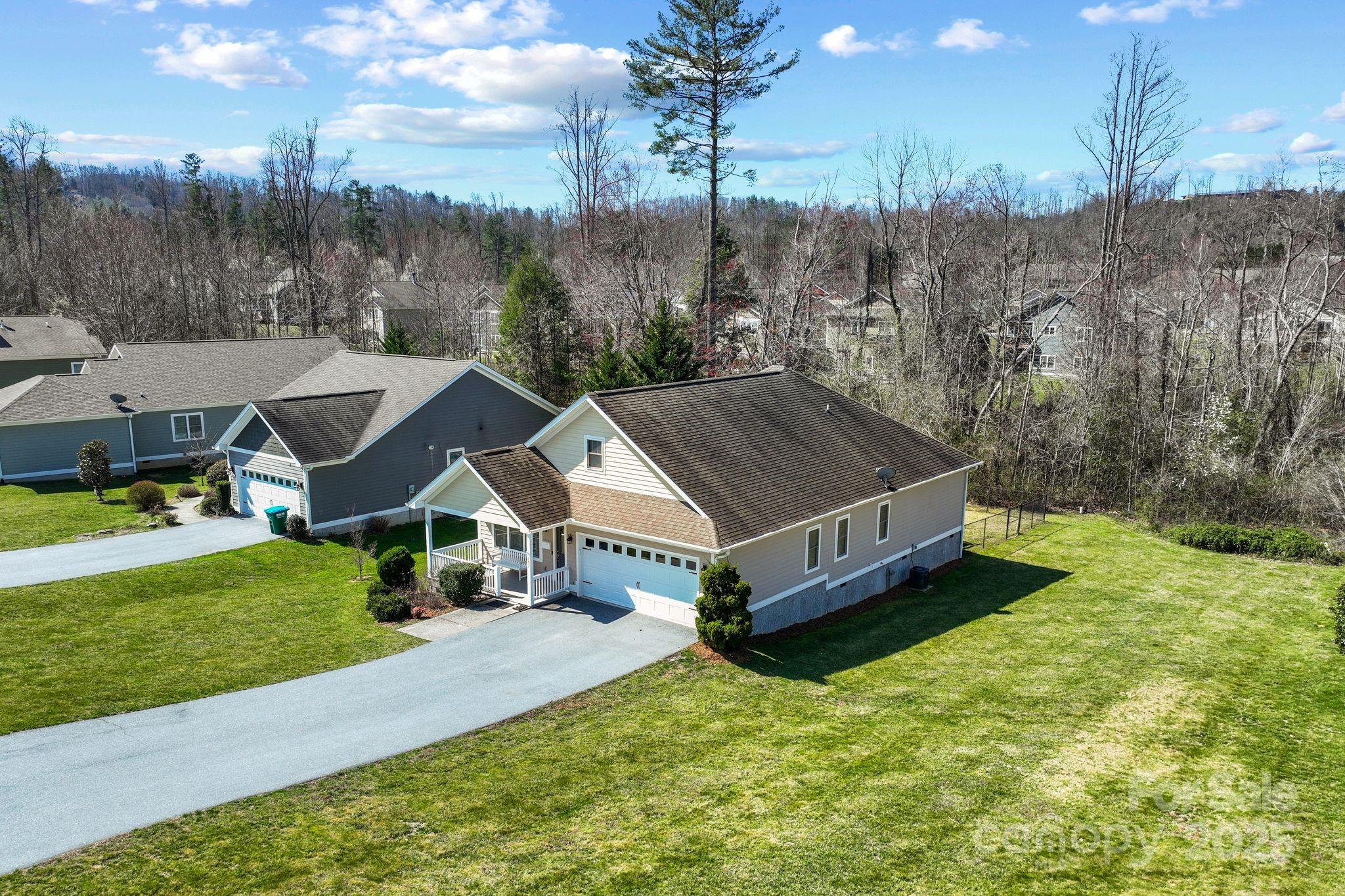 The Cottages of Fox Glen - Residential