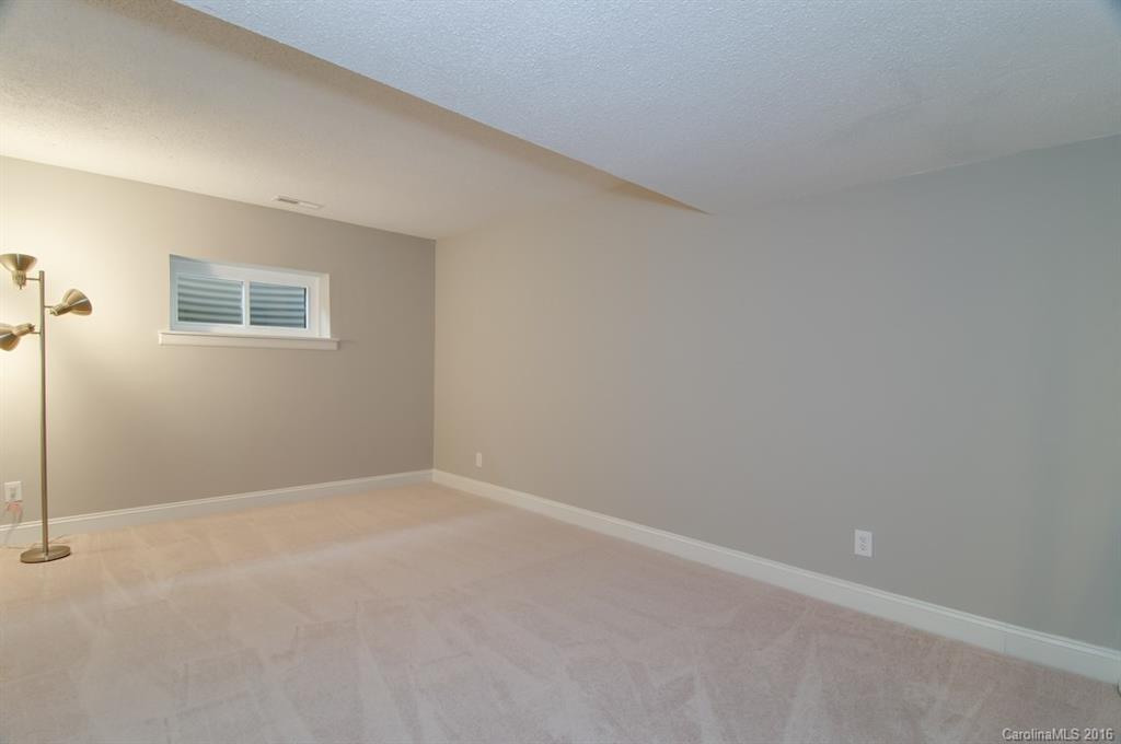 River Hills - Residential