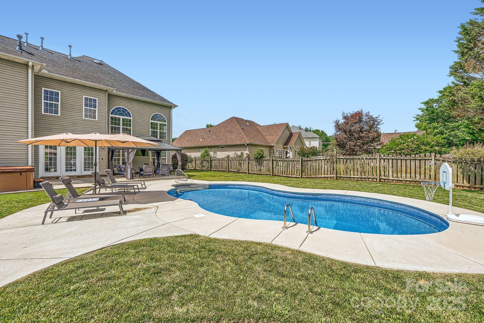 Harris Village - Residential