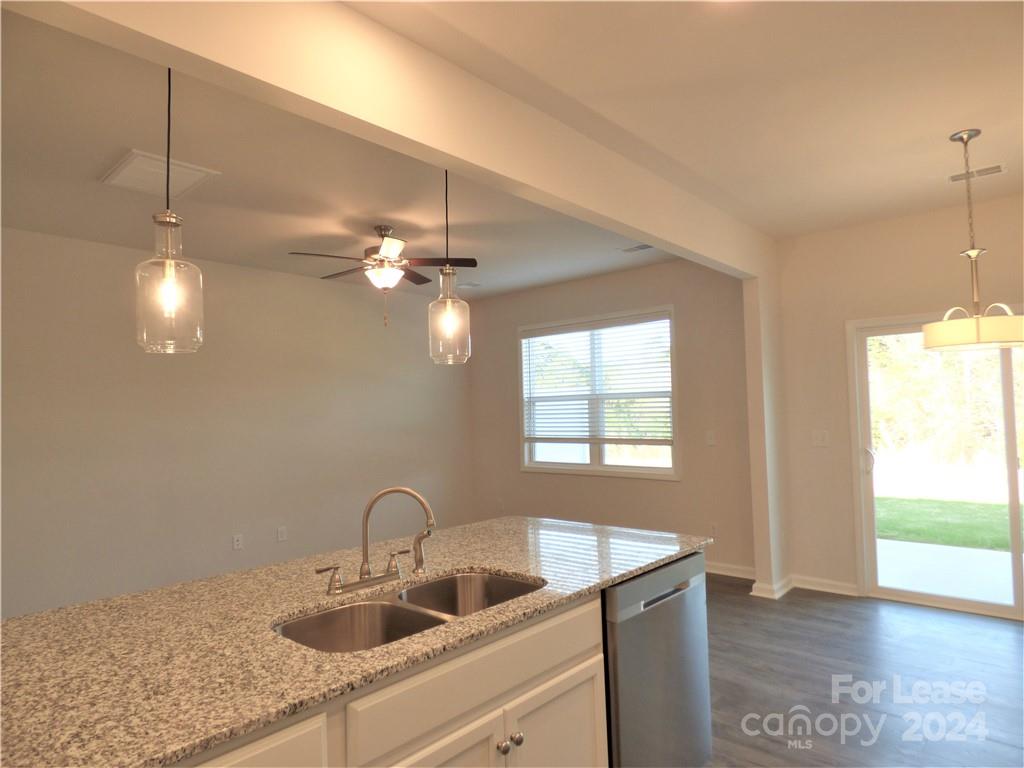 The Townes at Sherrills Ford - Residential Lease