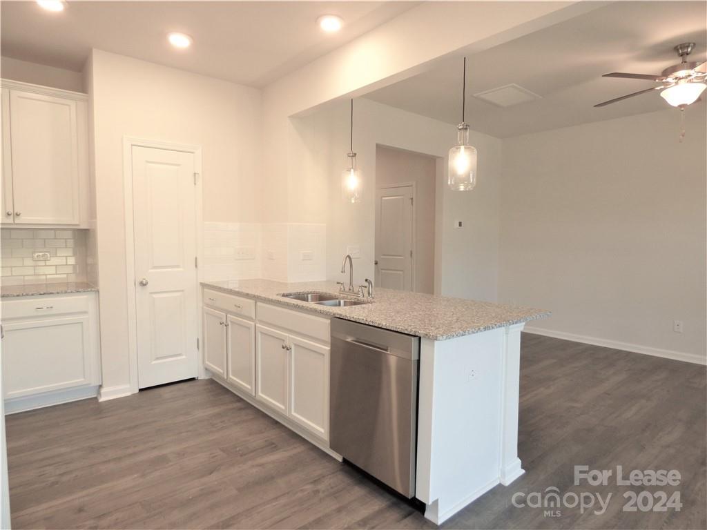 The Townes at Sherrills Ford - Residential Lease