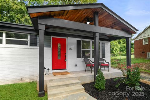 1016 Bramble Place Charlotte NC 28208