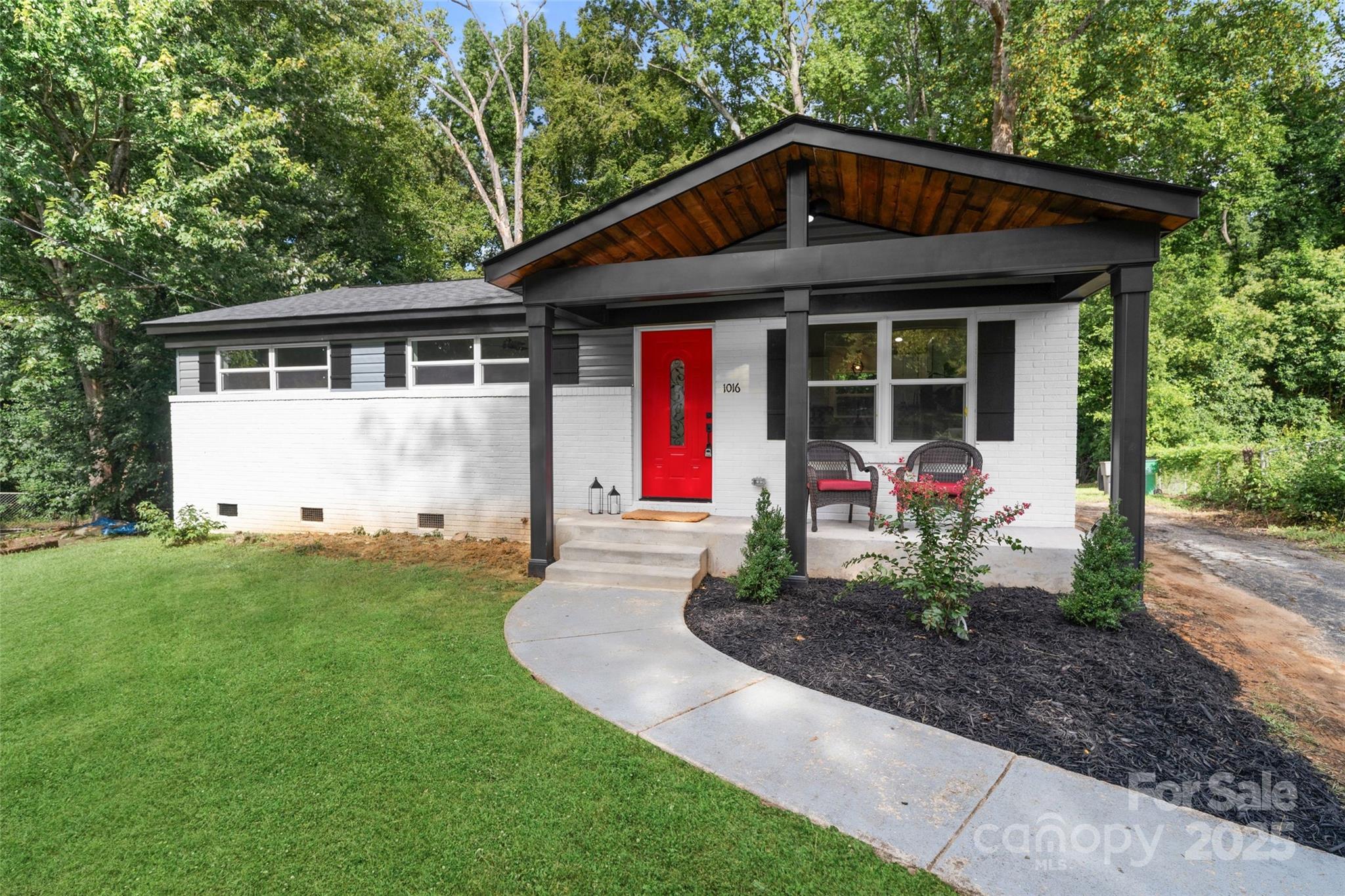 1016 Bramble Place