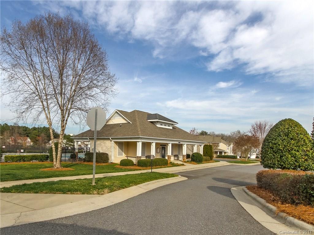 Ridge Pointe - Residential