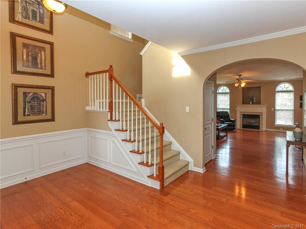 Ridge Pointe - Residential