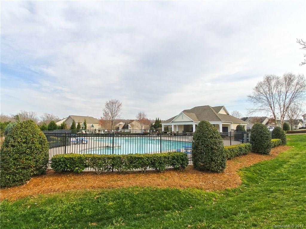 Ridge Pointe - Residential