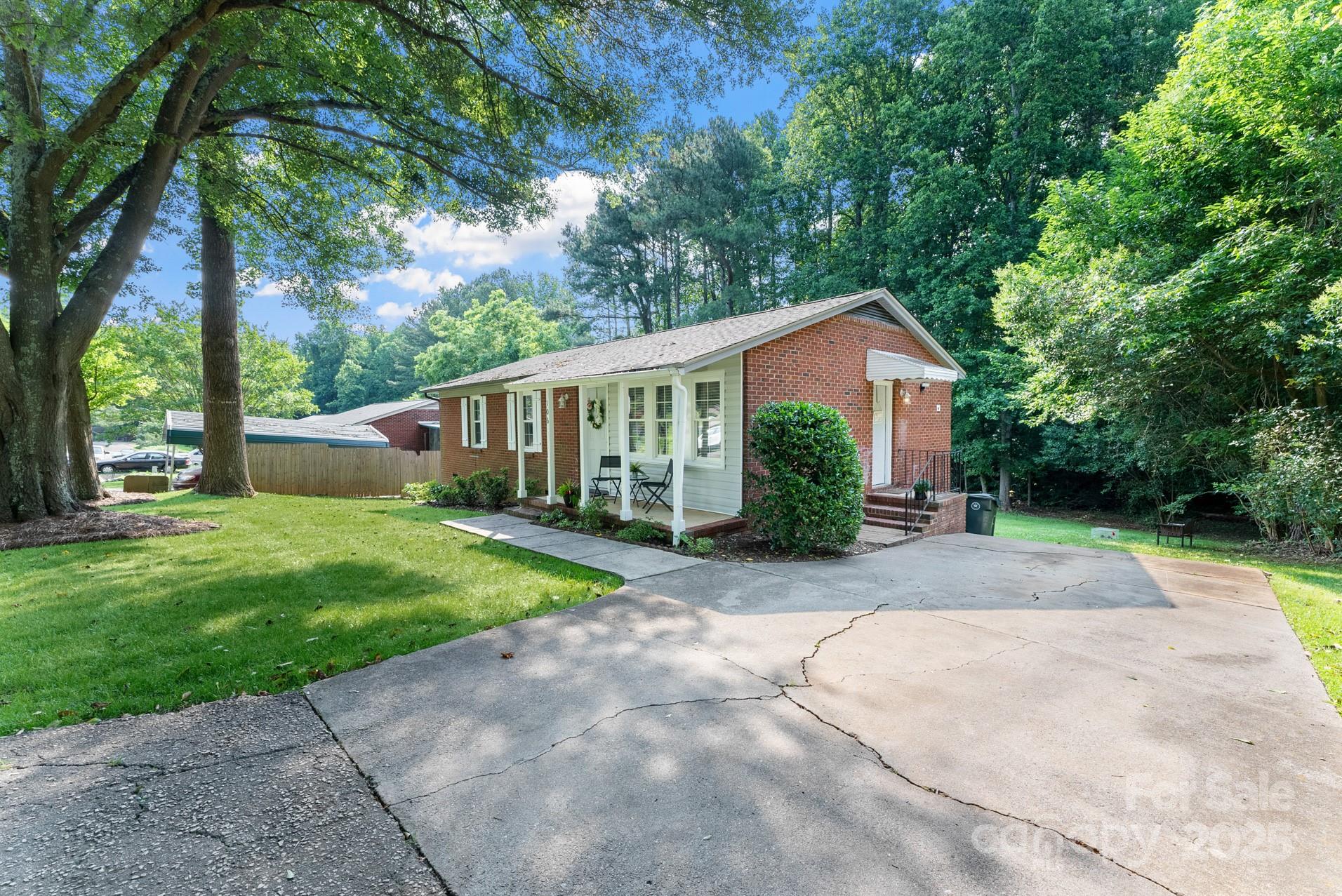 106 Valley Road