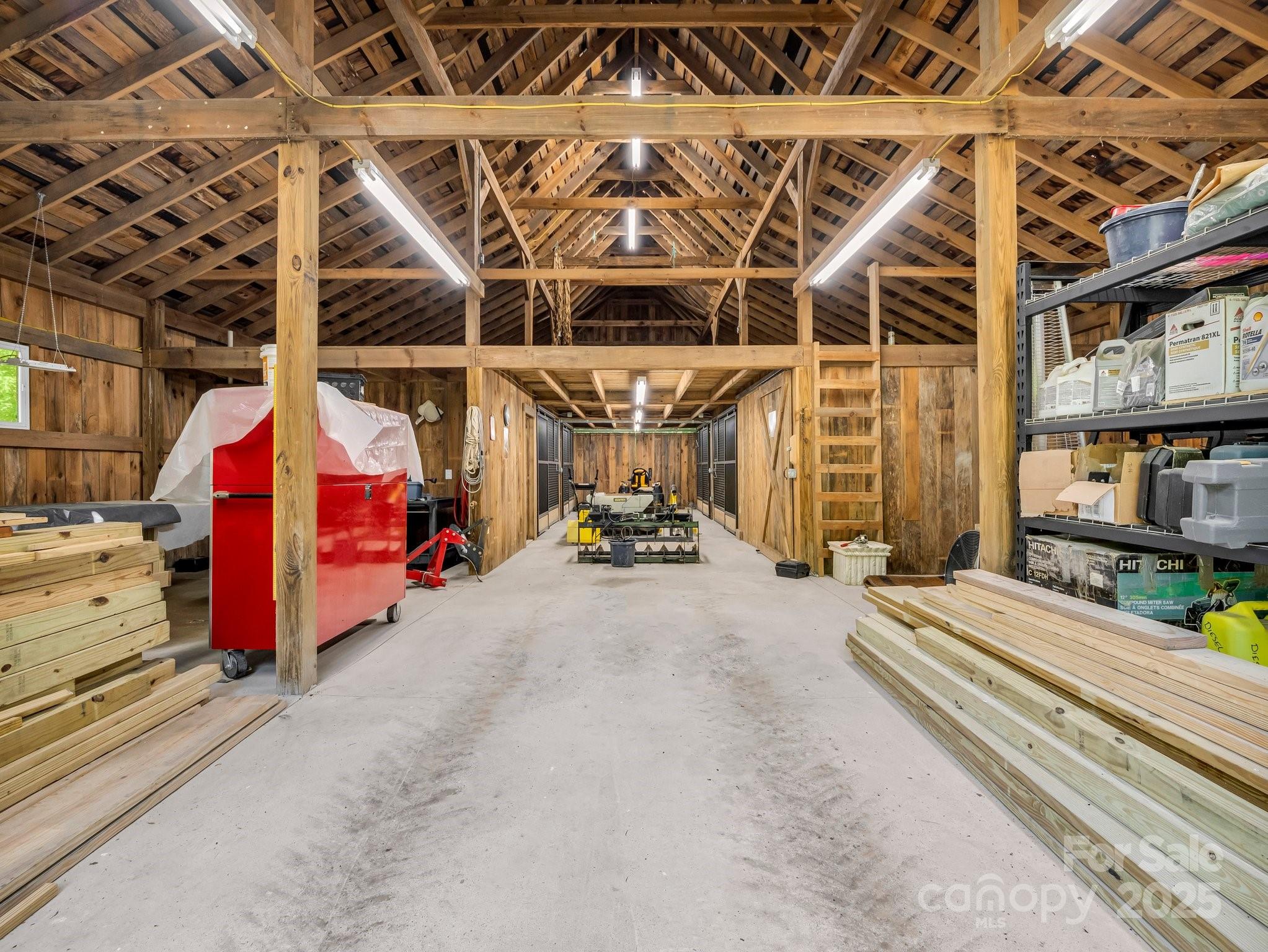 Cane Creek Mountain - Residential