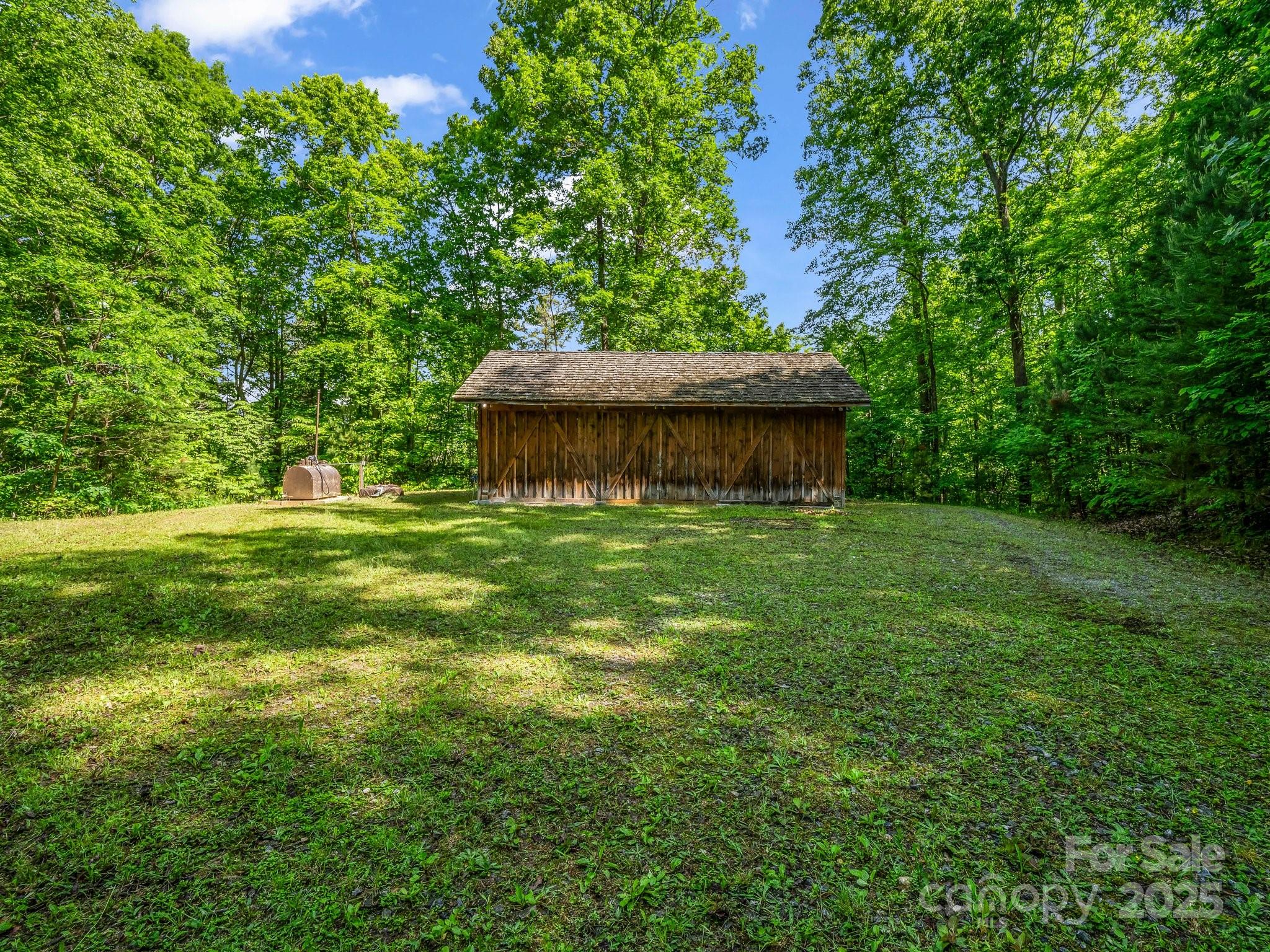 Cane Creek Mountain - Residential