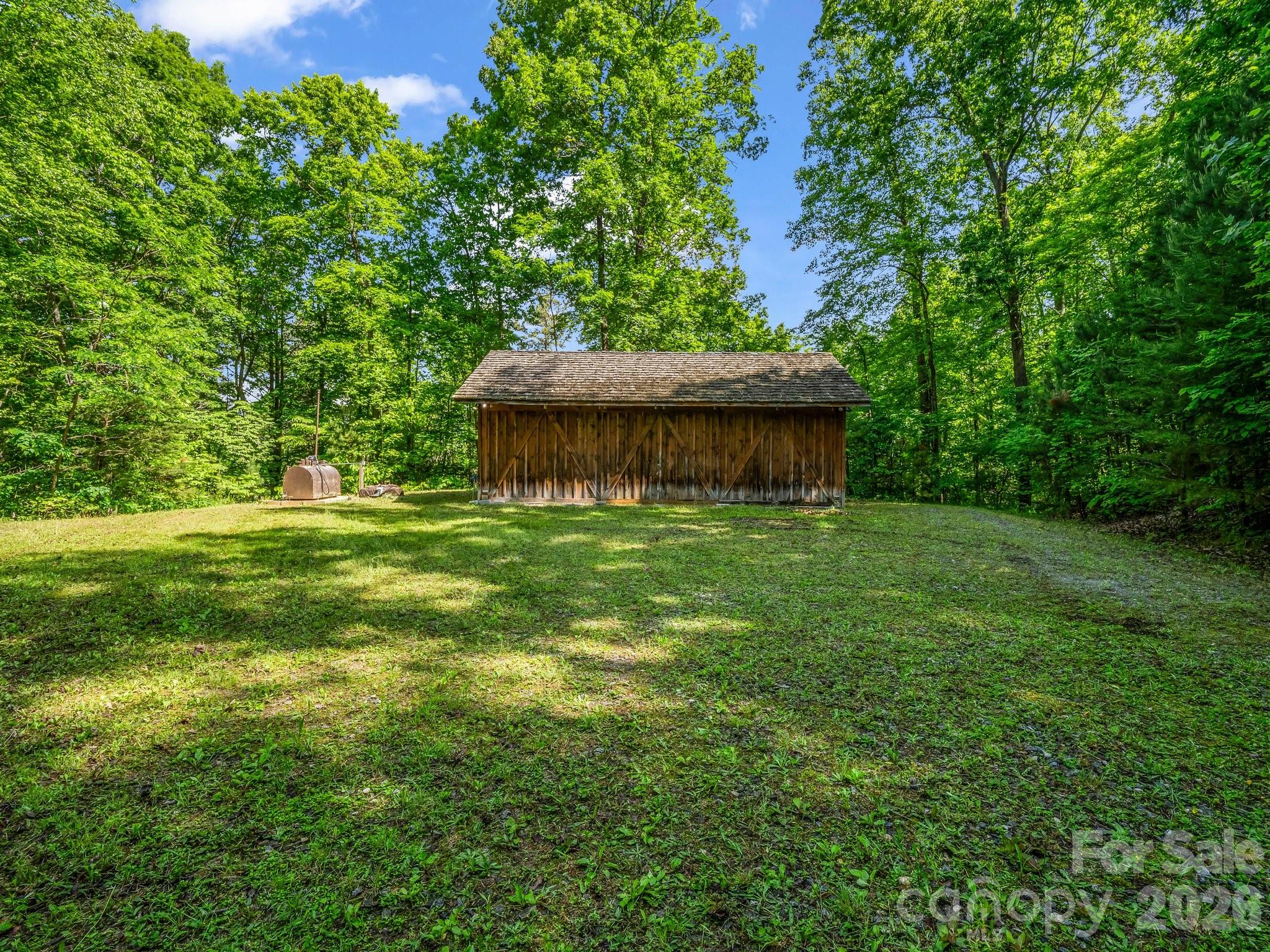Cane Creek Mountain - Residential