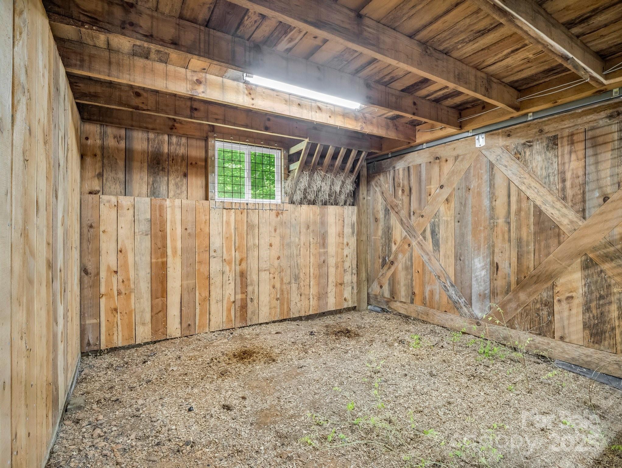 Cane Creek Mountain - Residential