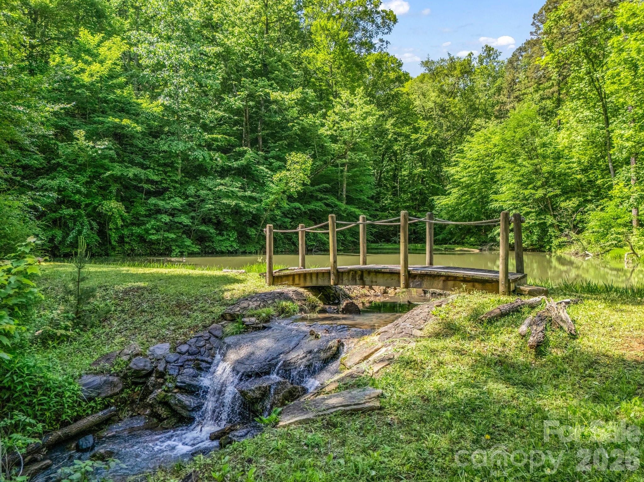 Cane Creek Mountain - Residential