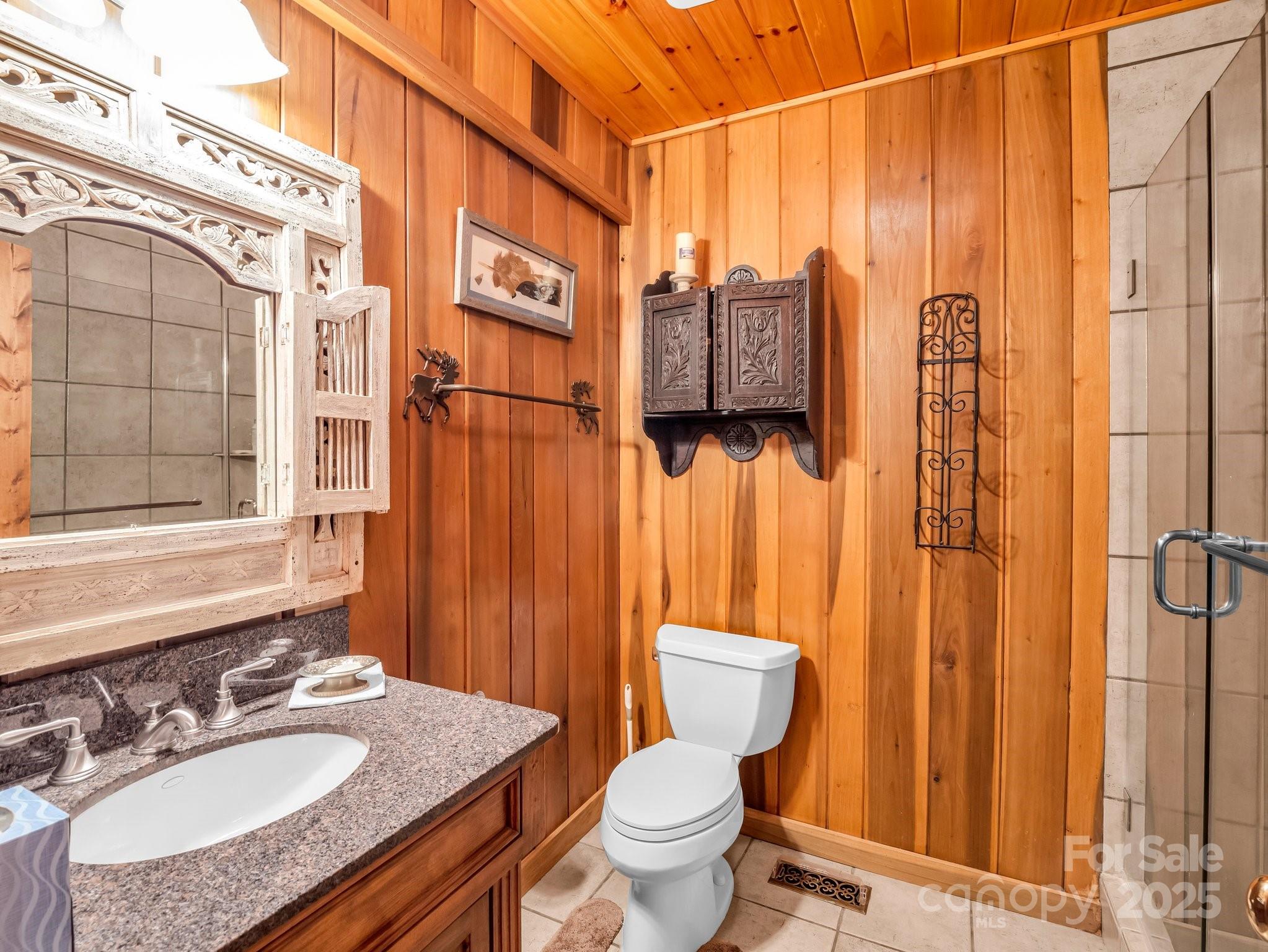 Cane Creek Mountain - Residential