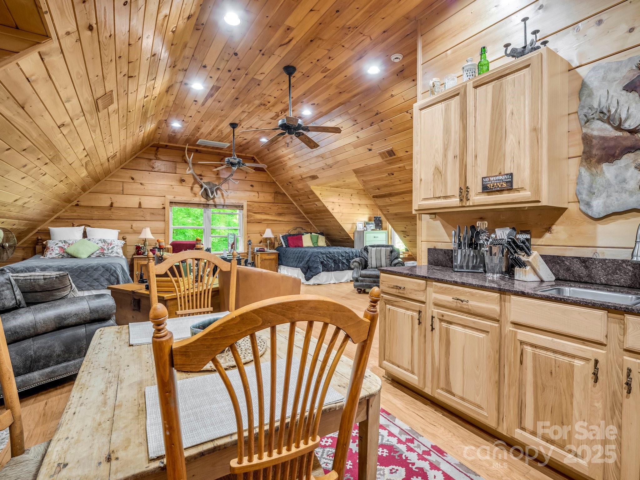 Cane Creek Mountain - Residential