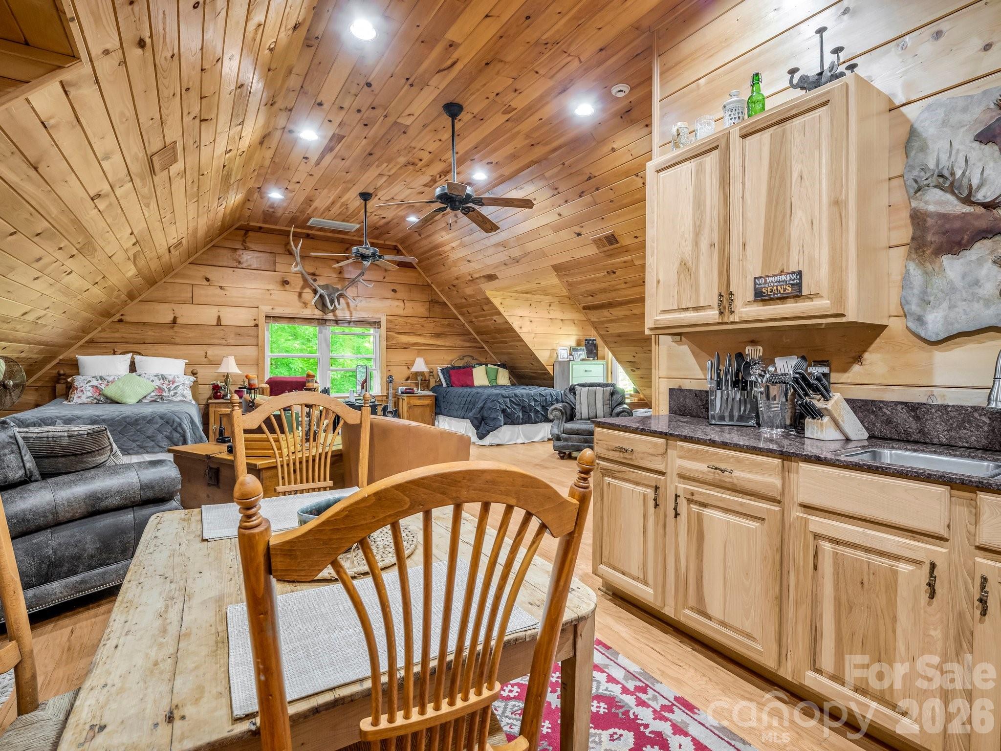 Cane Creek Mountain - Residential