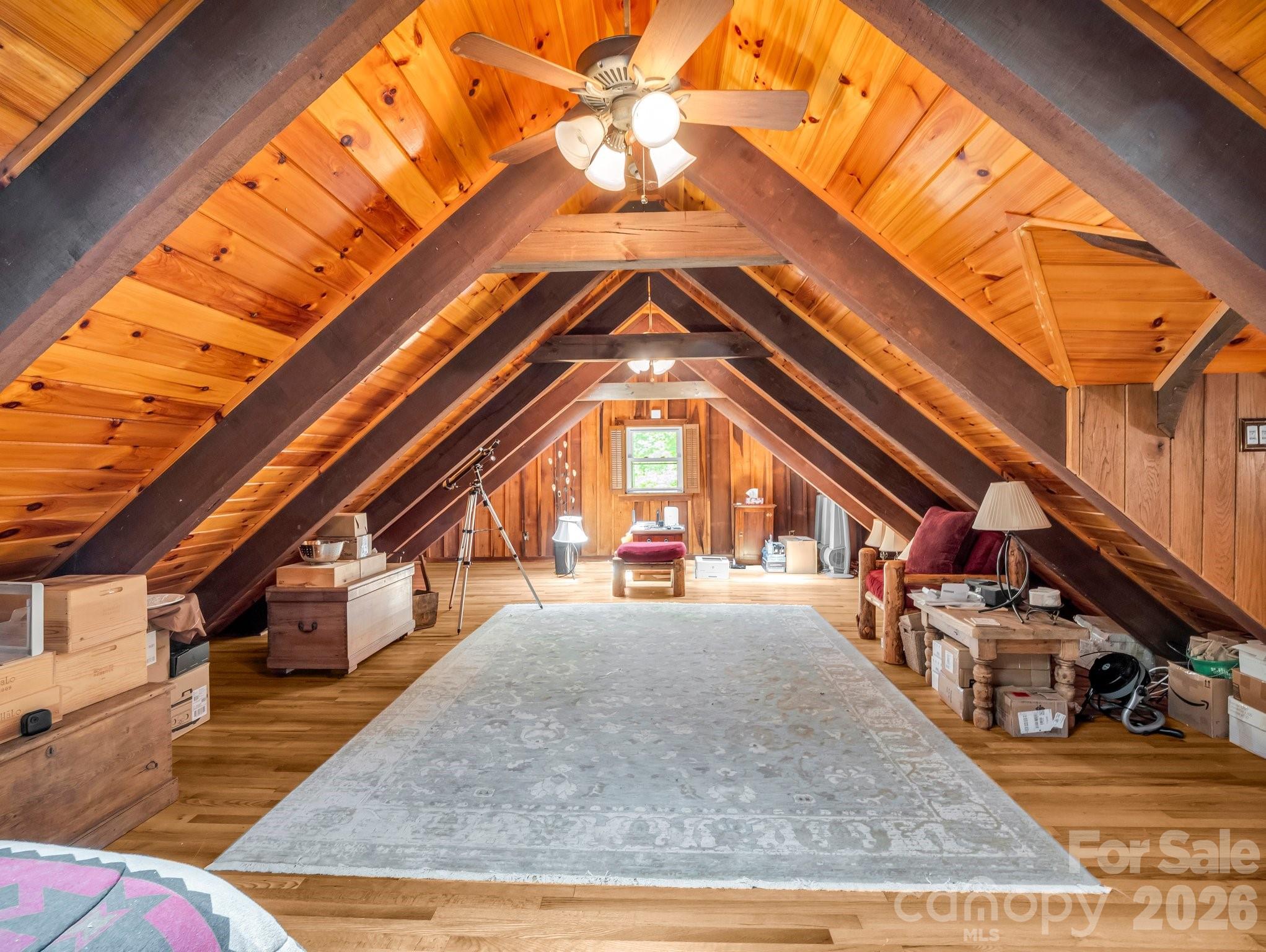 Cane Creek Mountain - Residential