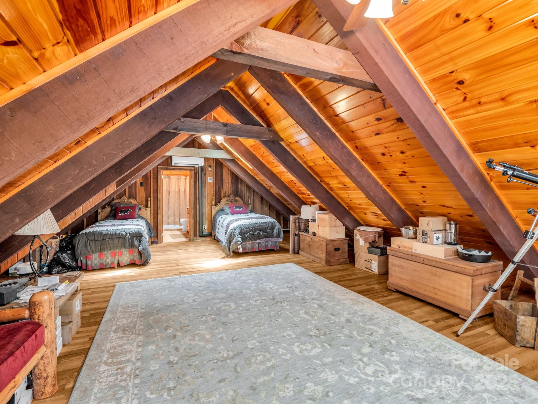 Cane Creek Mountain - Residential