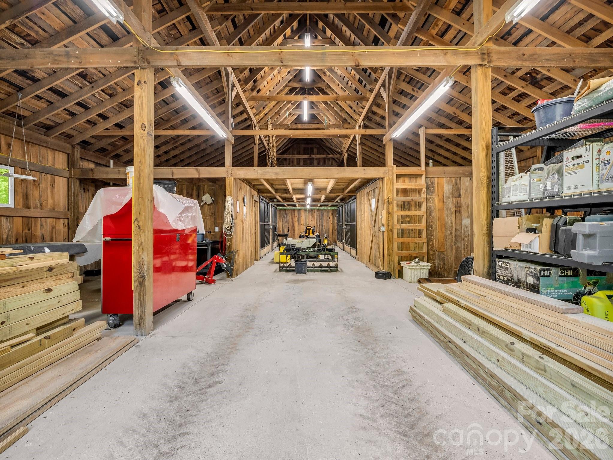 Cane Creek Mountain - Residential