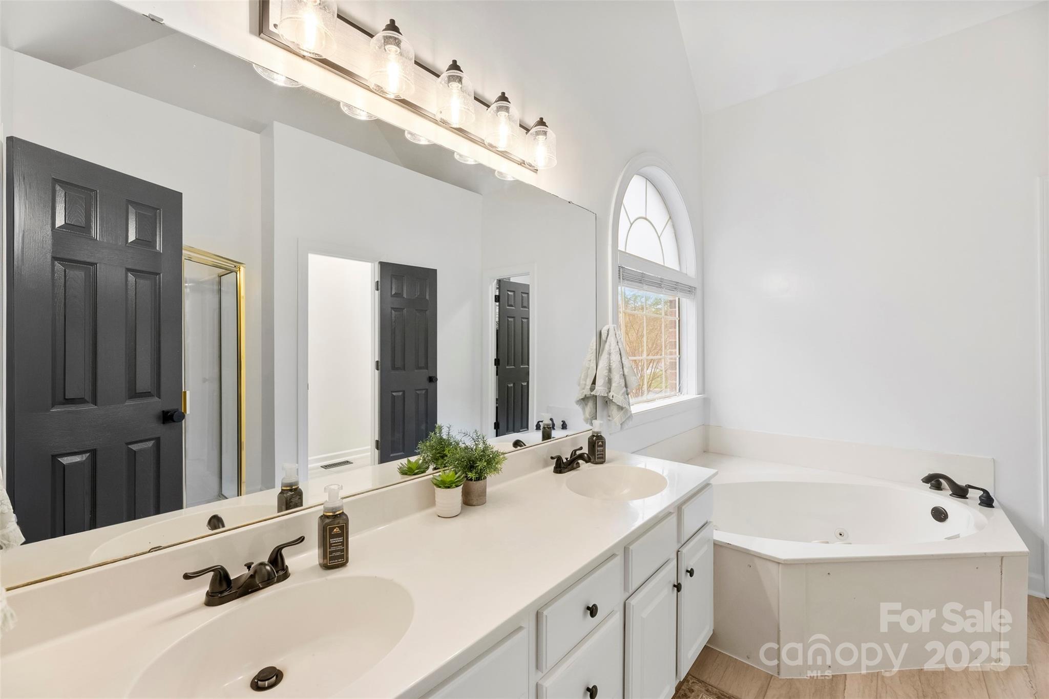 Tealwood - Residential