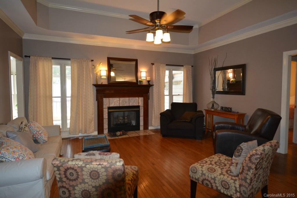 Country Club Estates - Residential