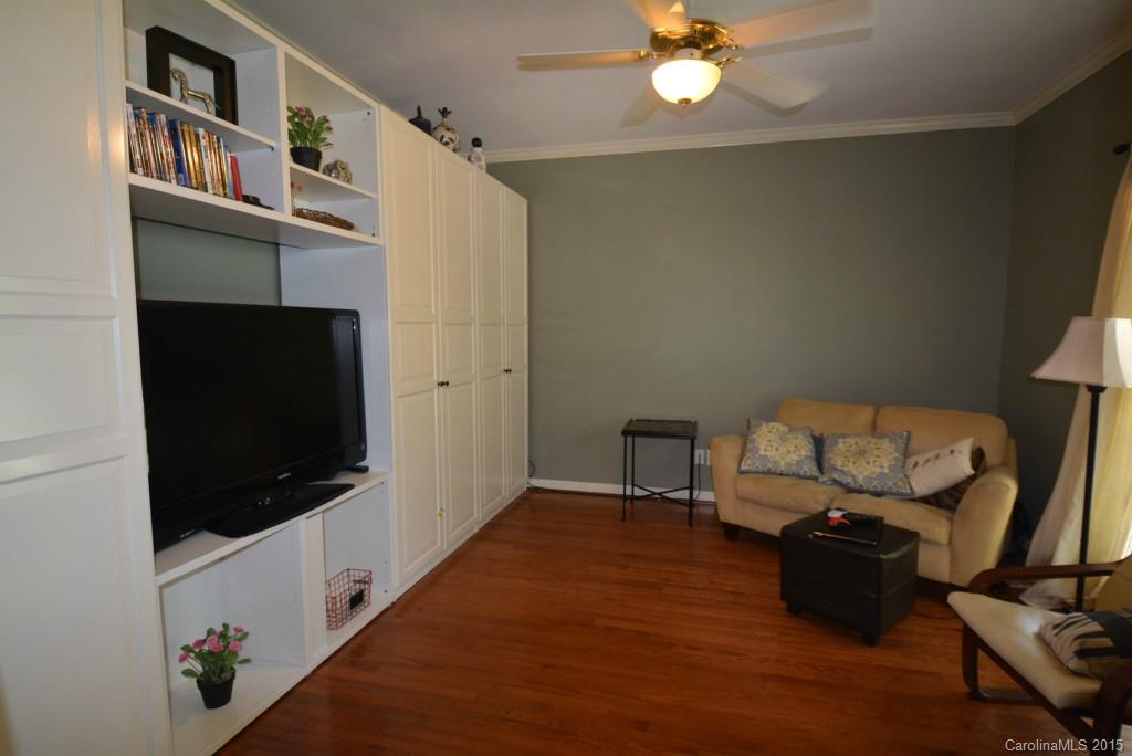 Country Club Estates - Residential