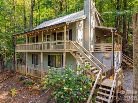 Photo of 105 Shirley Drive, Maggie Valley, NC 28751 (MLS # 4393746)