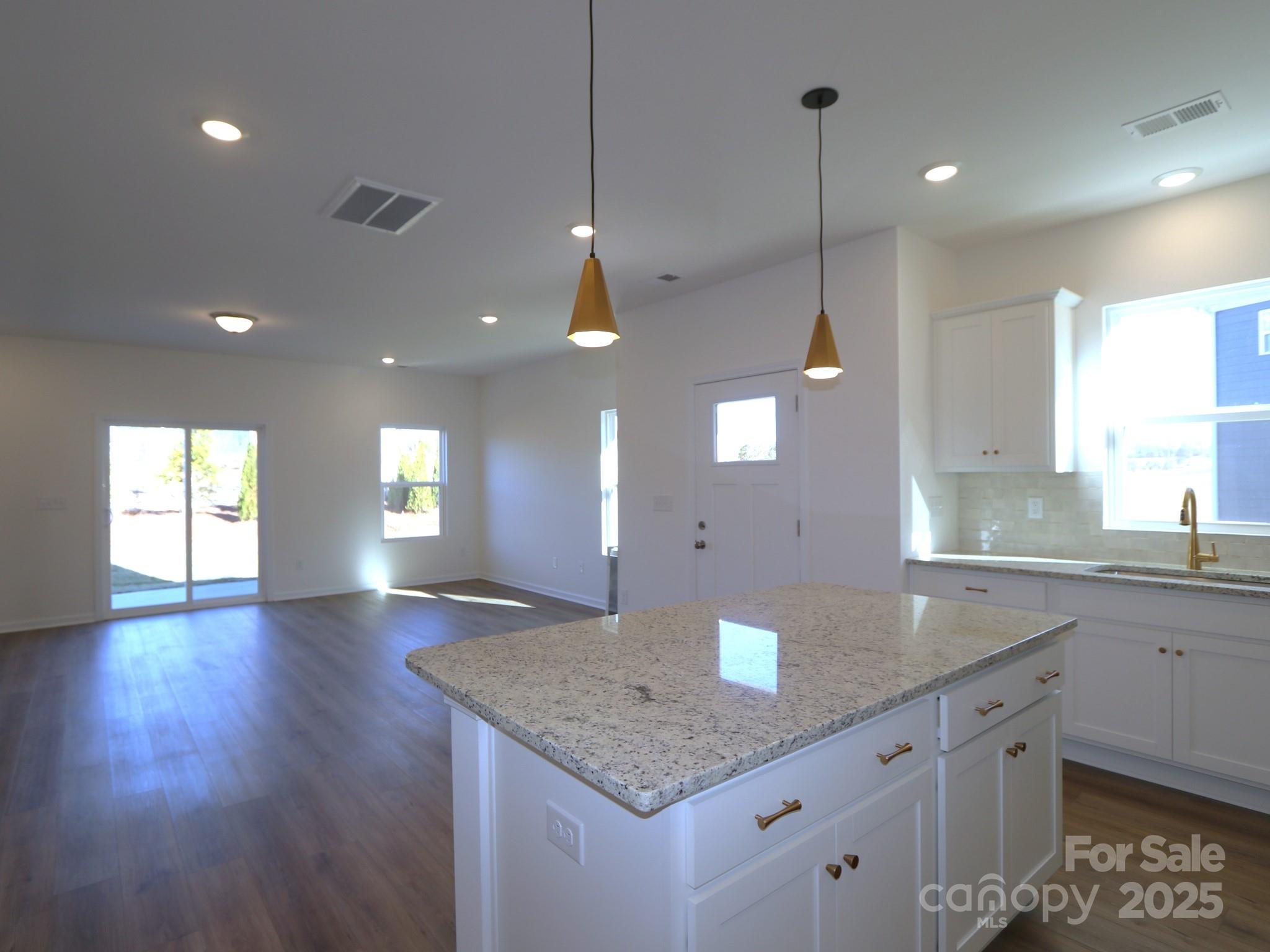 1014 Overbrook Place