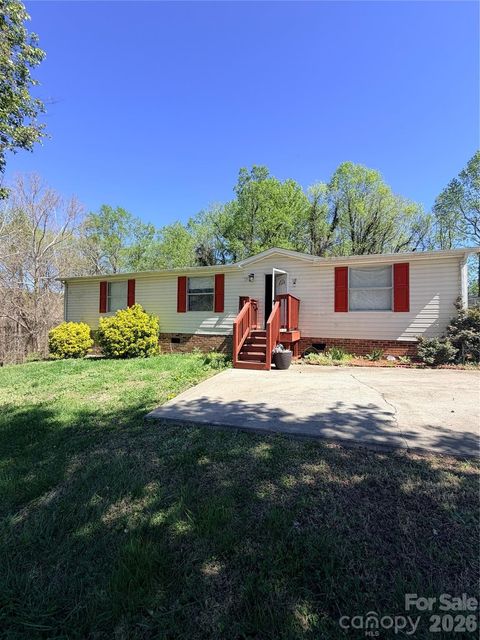 Photo of 112 Duff Street, Gastonia, NC 28054 (MLS # 4364467)