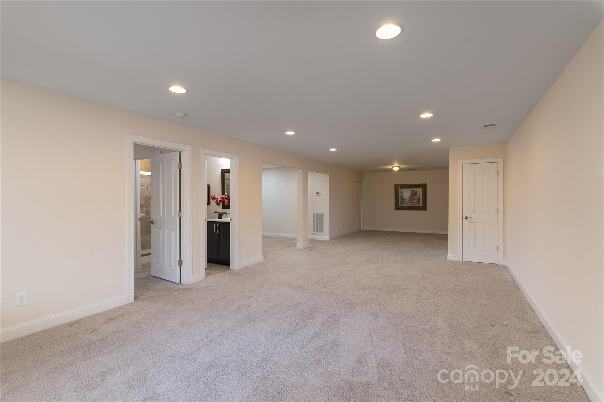 The Courtyards at Jetton - Residential