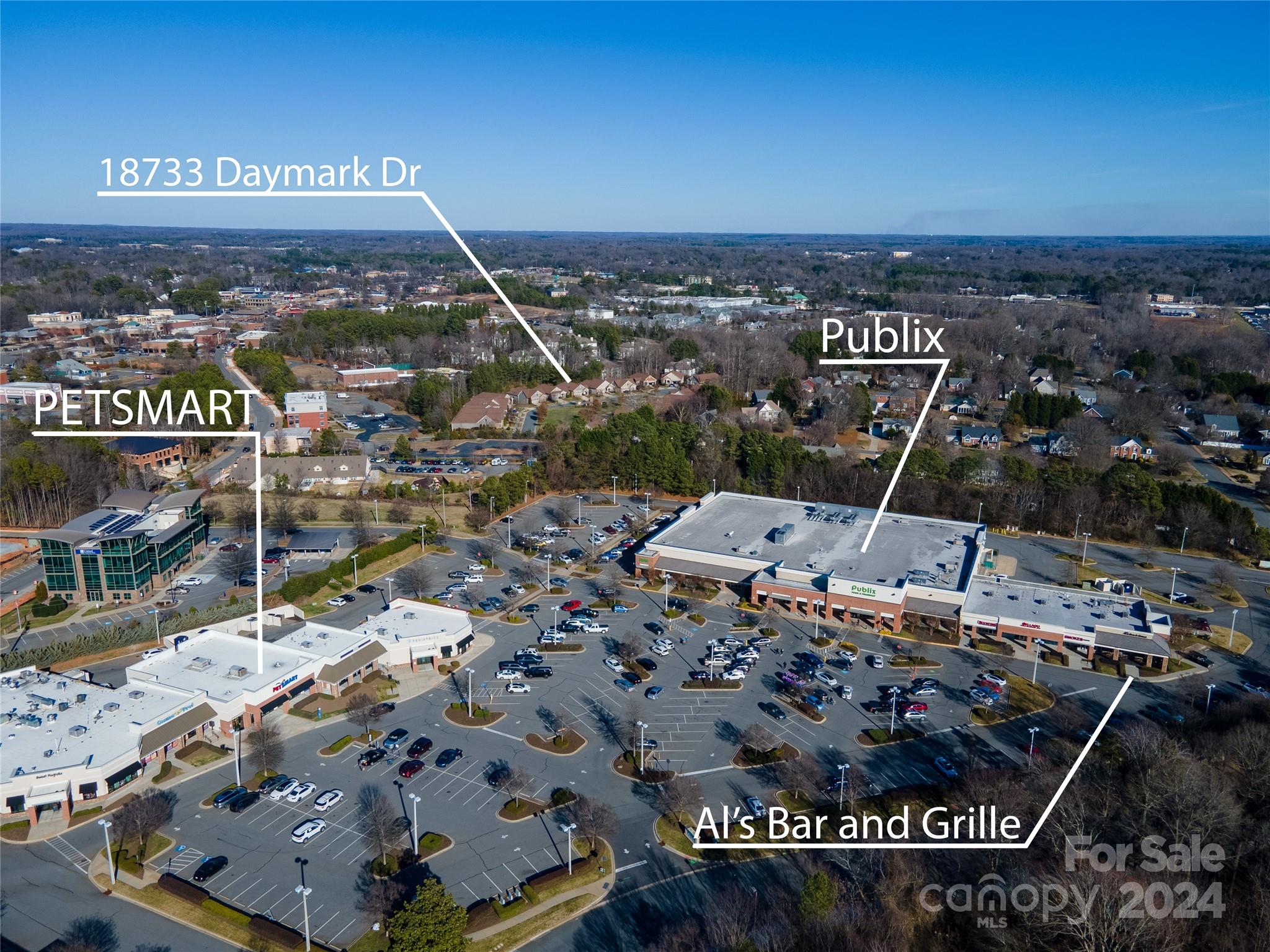 The Courtyards at Jetton - Residential