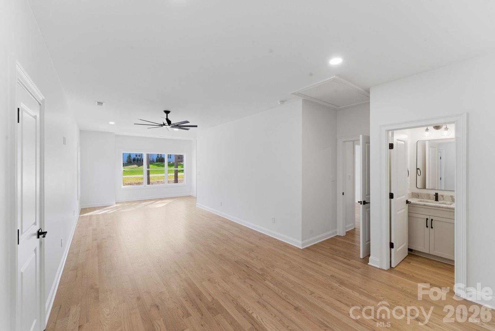 Riverchase Estates - Residential