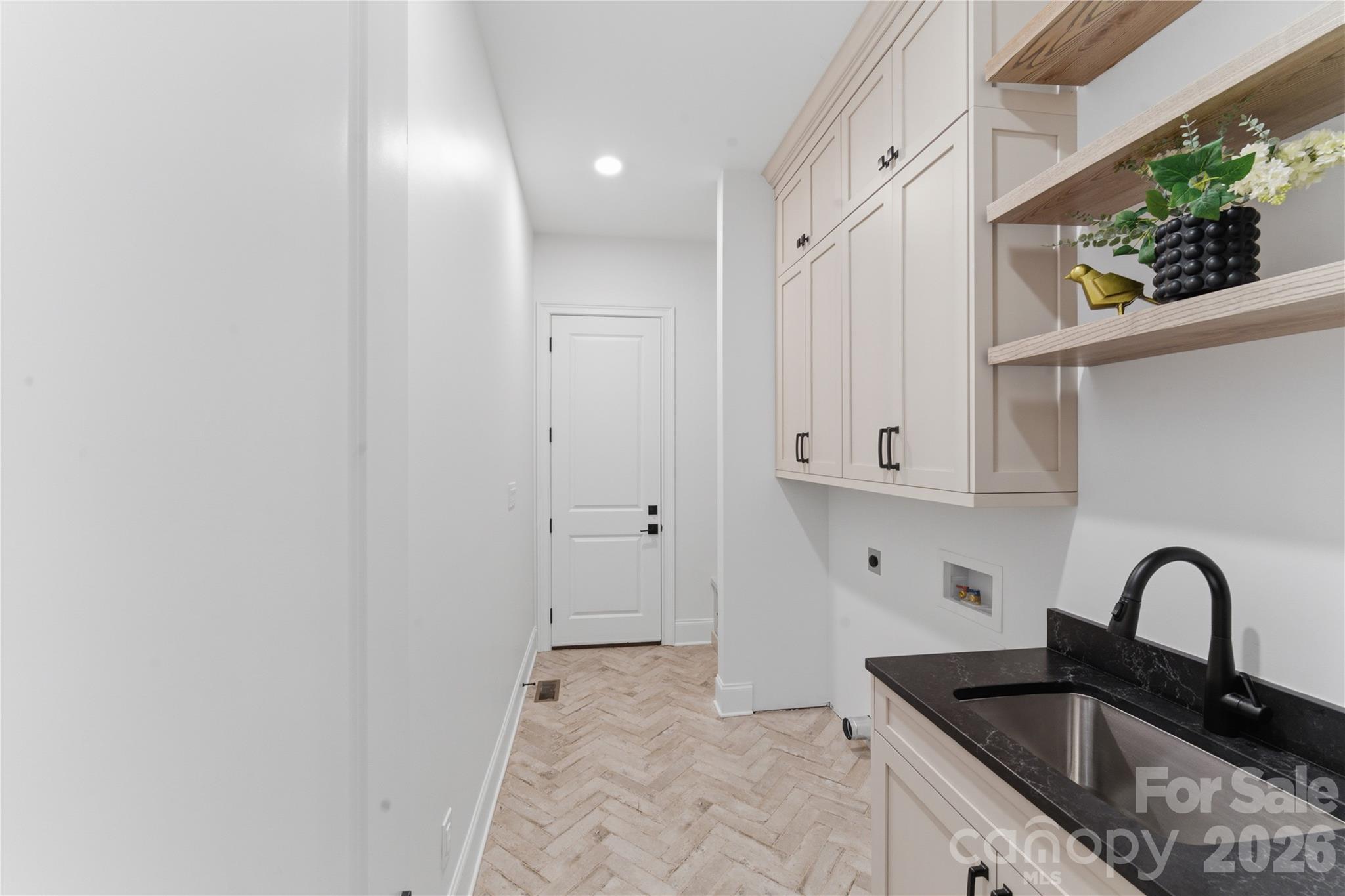 Riverchase Estates - Residential